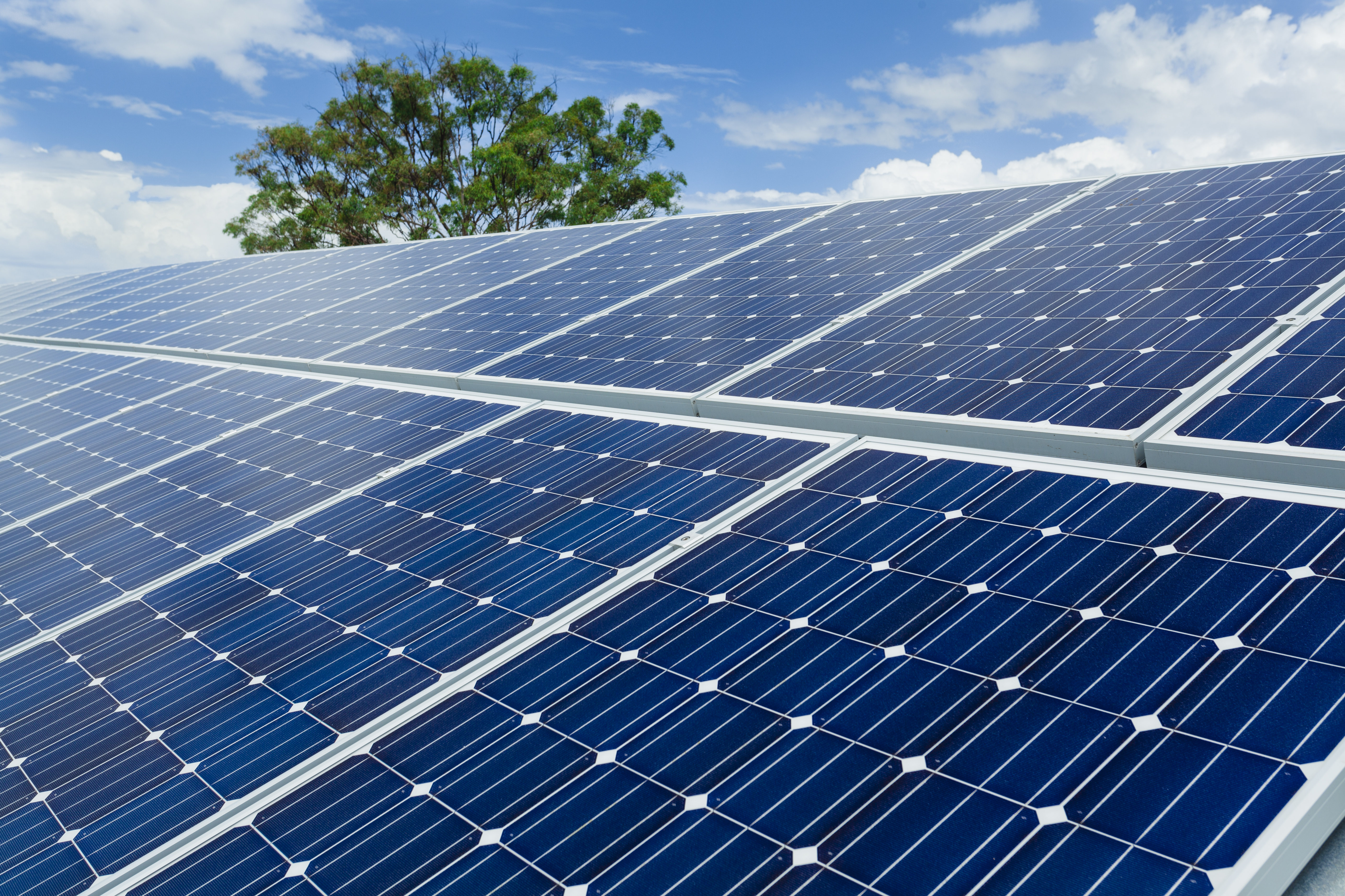 Cuba To Assist Jamaica With The Construction Of A Solar Panel Factory
