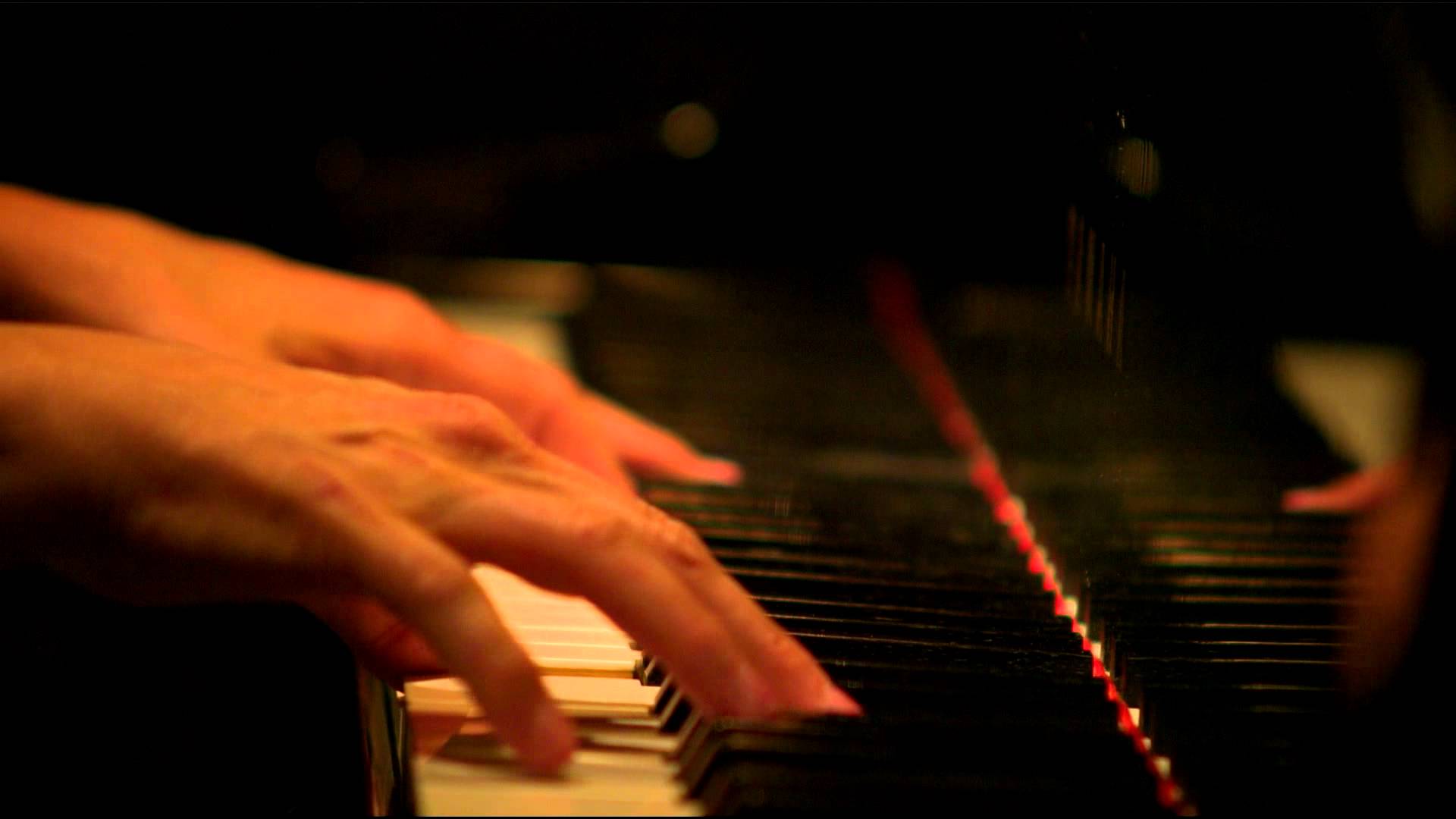 Close-up of hands playing a piano in Salt Lake City Utah. - YouTube