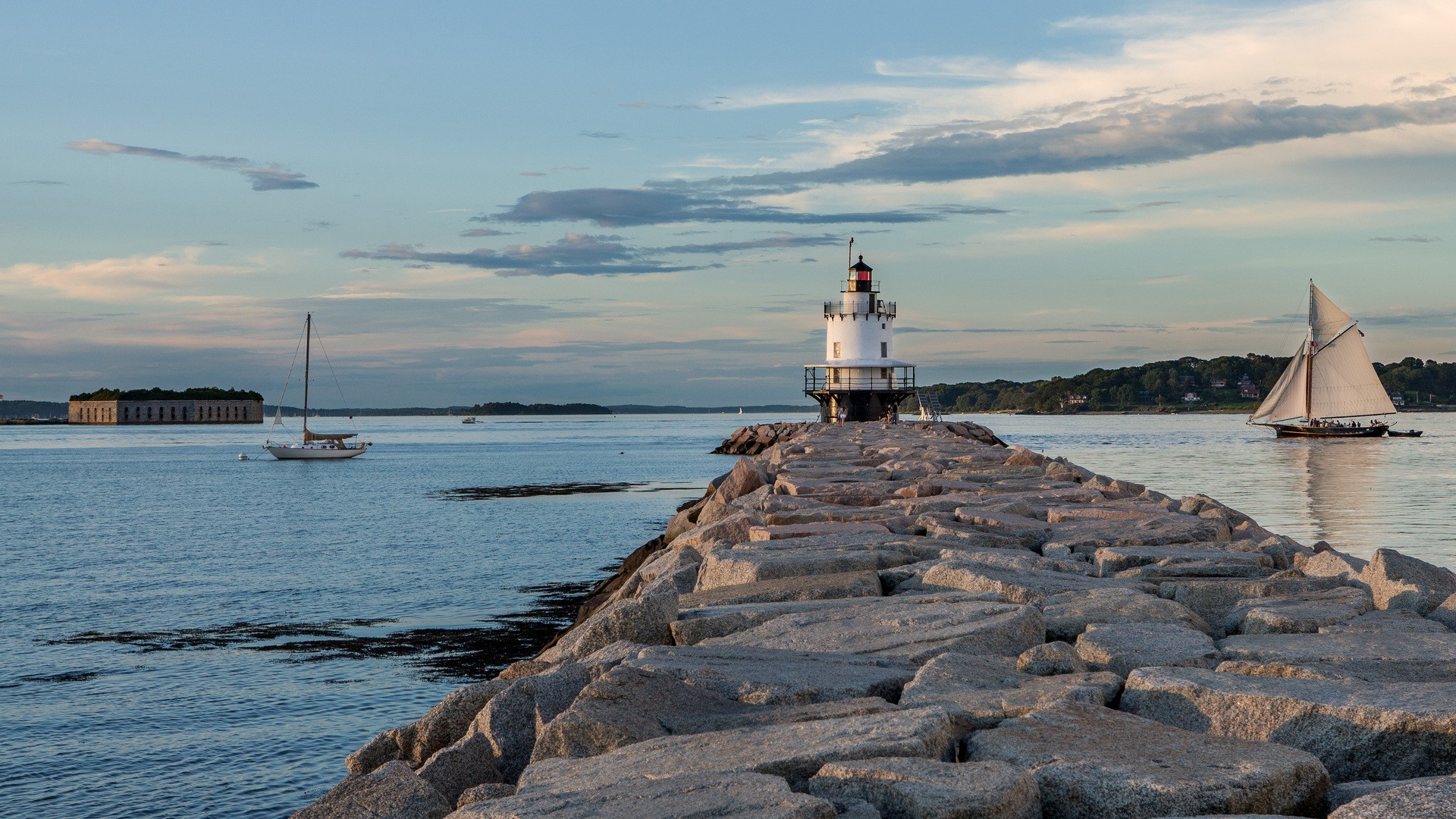 Lighthouses: Portland Head Lighthouse Maine Cape Elizabeth Sea ...