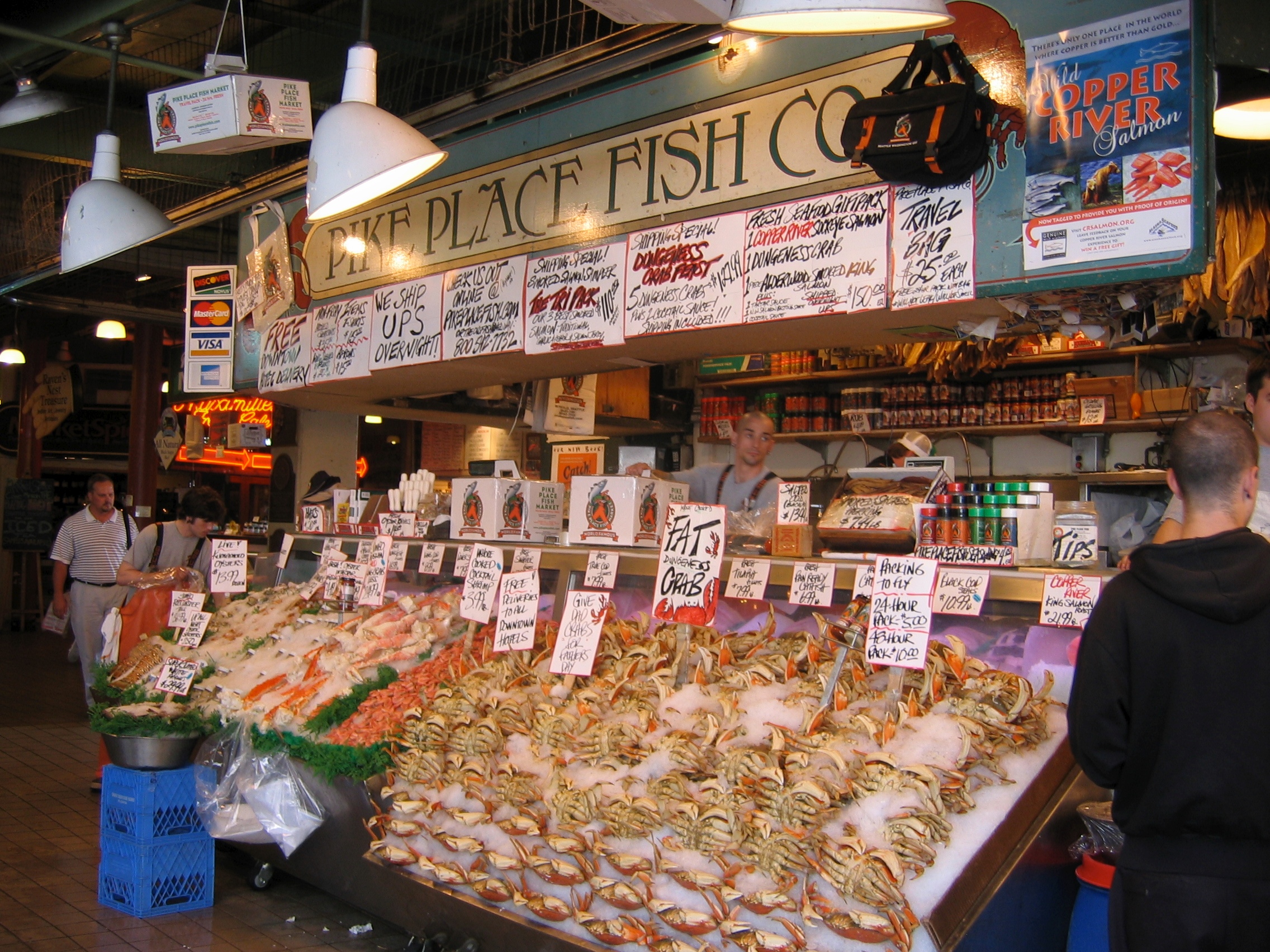 File:Pike Place Fish 1.jpg - Wikimedia Commons