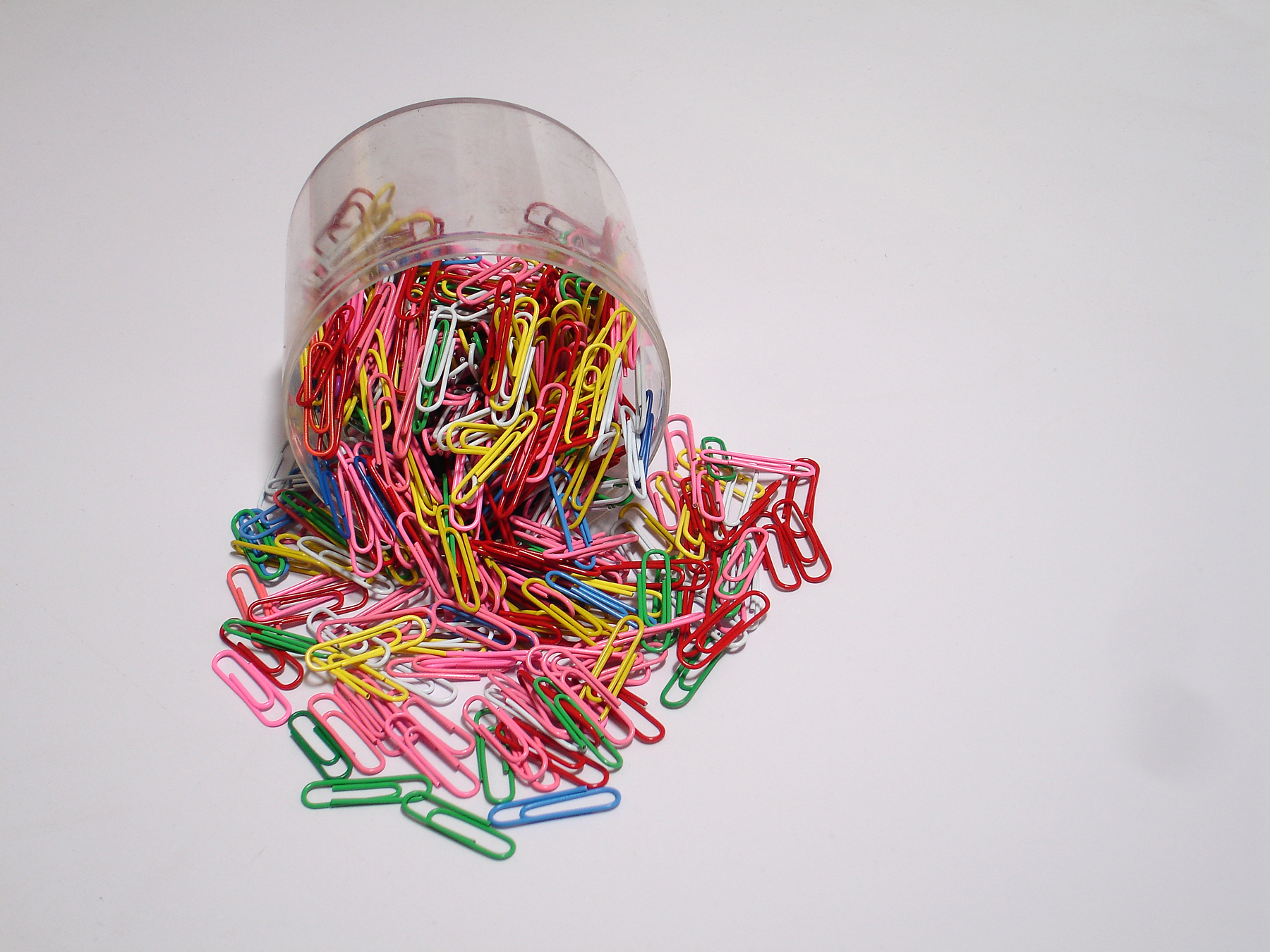 Pile of paper clips photo