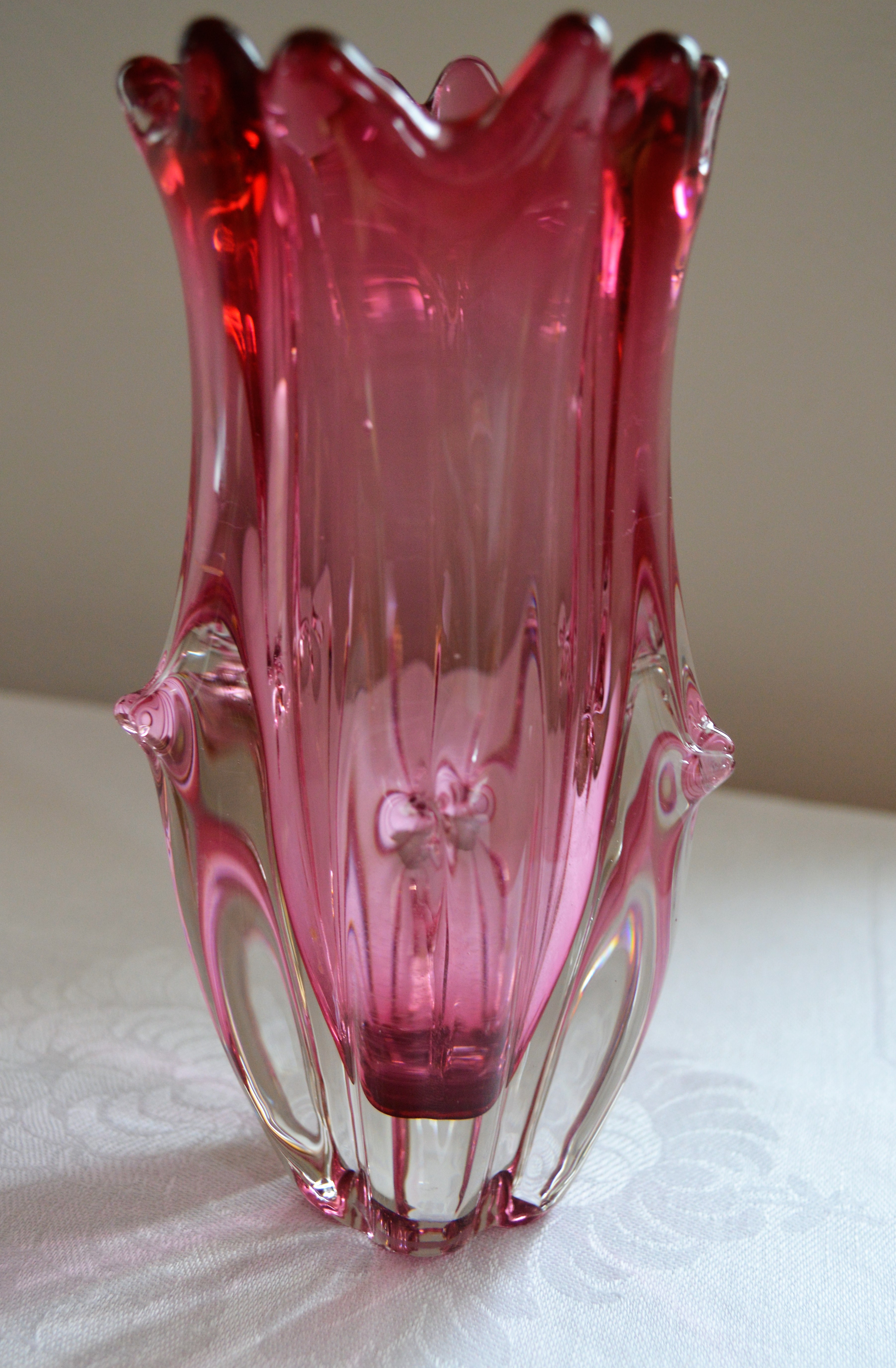 Lednicke Rovne Pink Vase | La Boheme Collectables