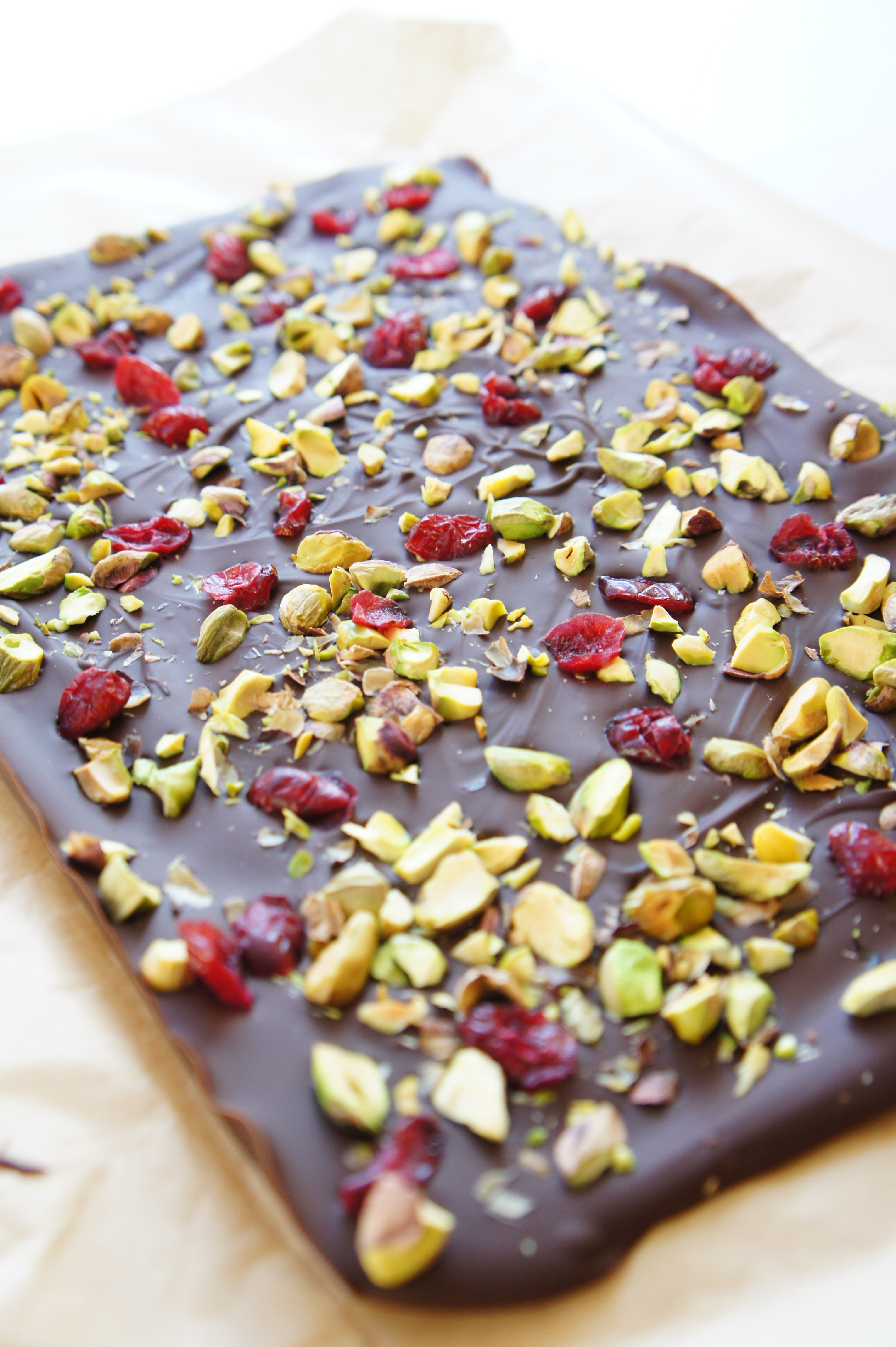 Cranberry and Pistachio Chocolate Bark | Close Encounters of the ...