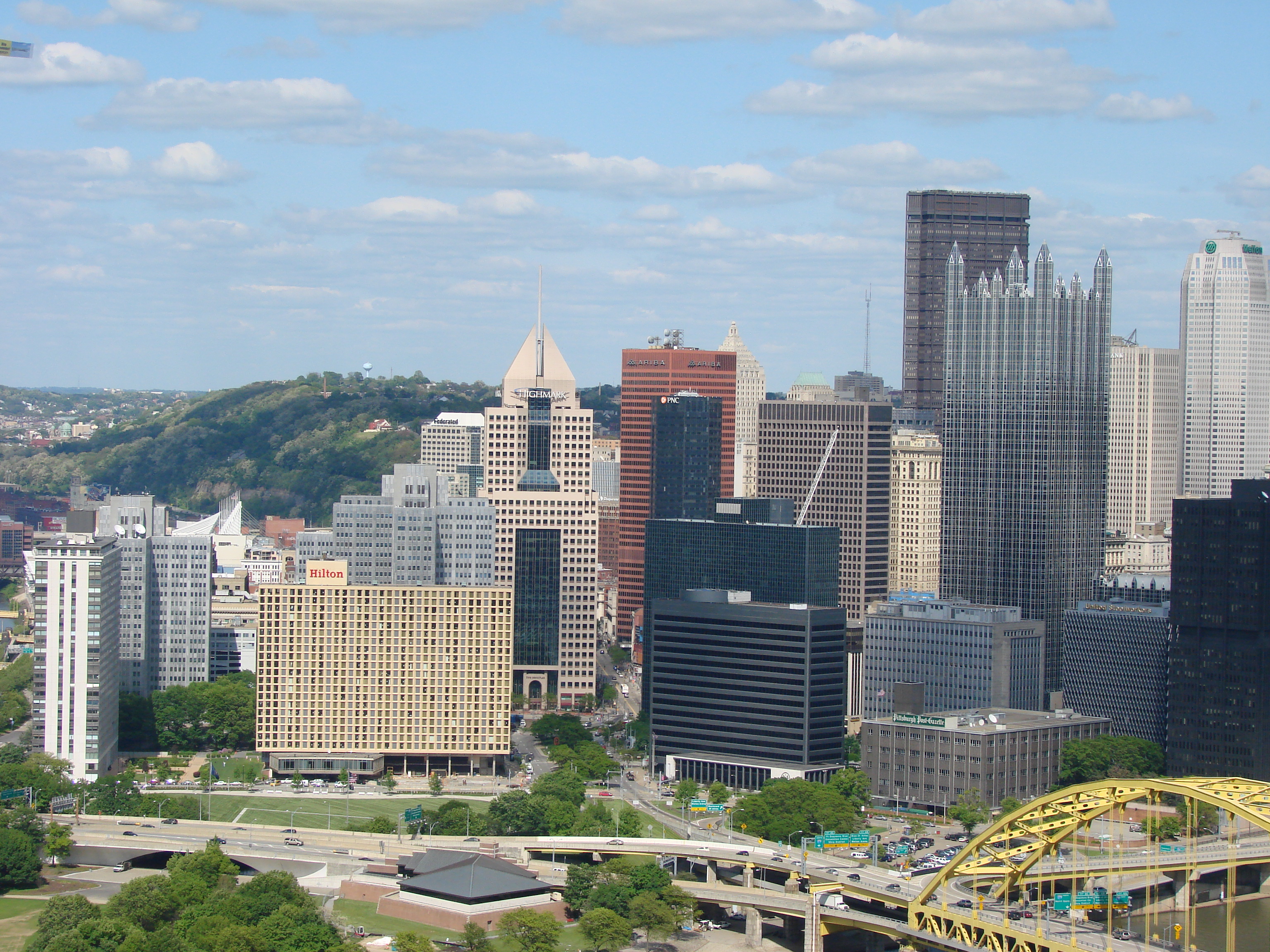 File:Downtown Pittsburgh May 2008.jpg - Wikimedia Commons