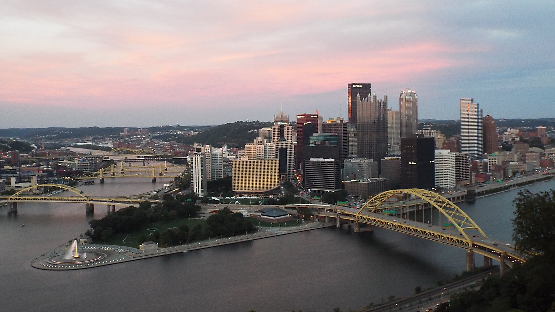 Downtown Pittsburgh PA Info about Condos and Townhouses For Sale