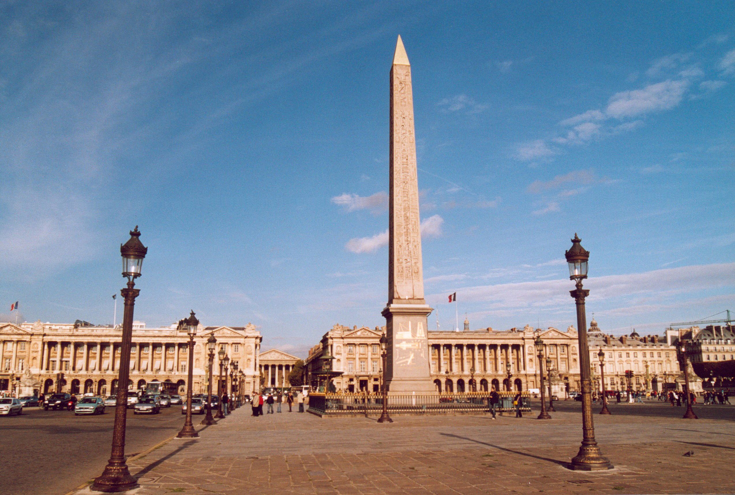 L'obélisque de la place de la Concorde, Paris (VIIIe) | Paris ...