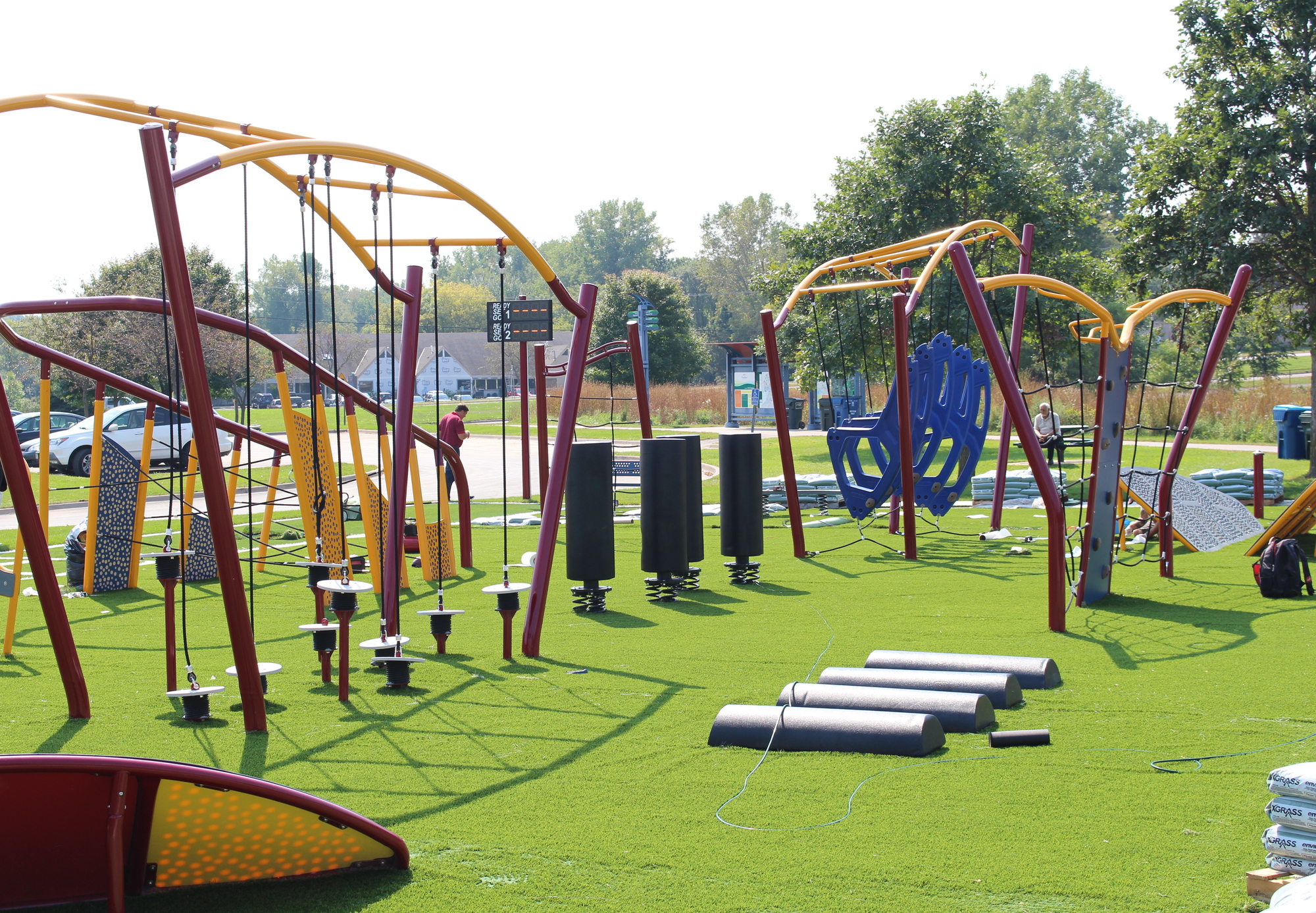 Golden Valley debuts Minnesota's first playground 'challenge course ...