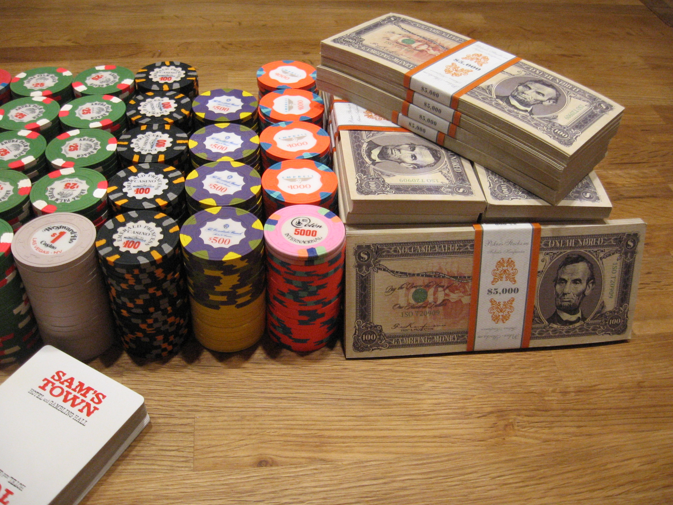 My mixed Casino Paulson set | Page 2 | ChipTalk.net - Poker Chips ...