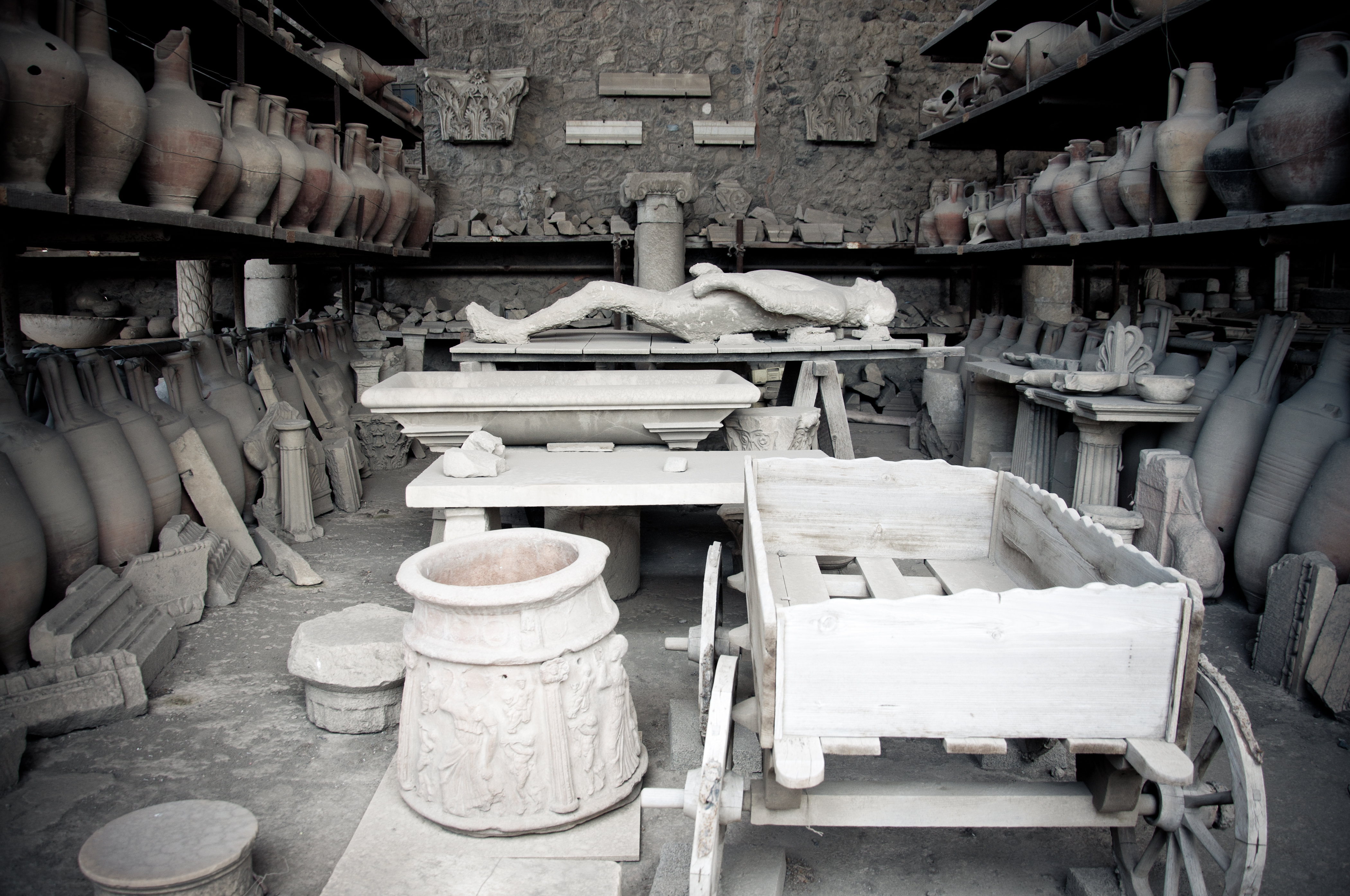 Pompei city ruin. Archaeological finds, Ancient, Pompeii, Man, Mediterranean, HQ Photo