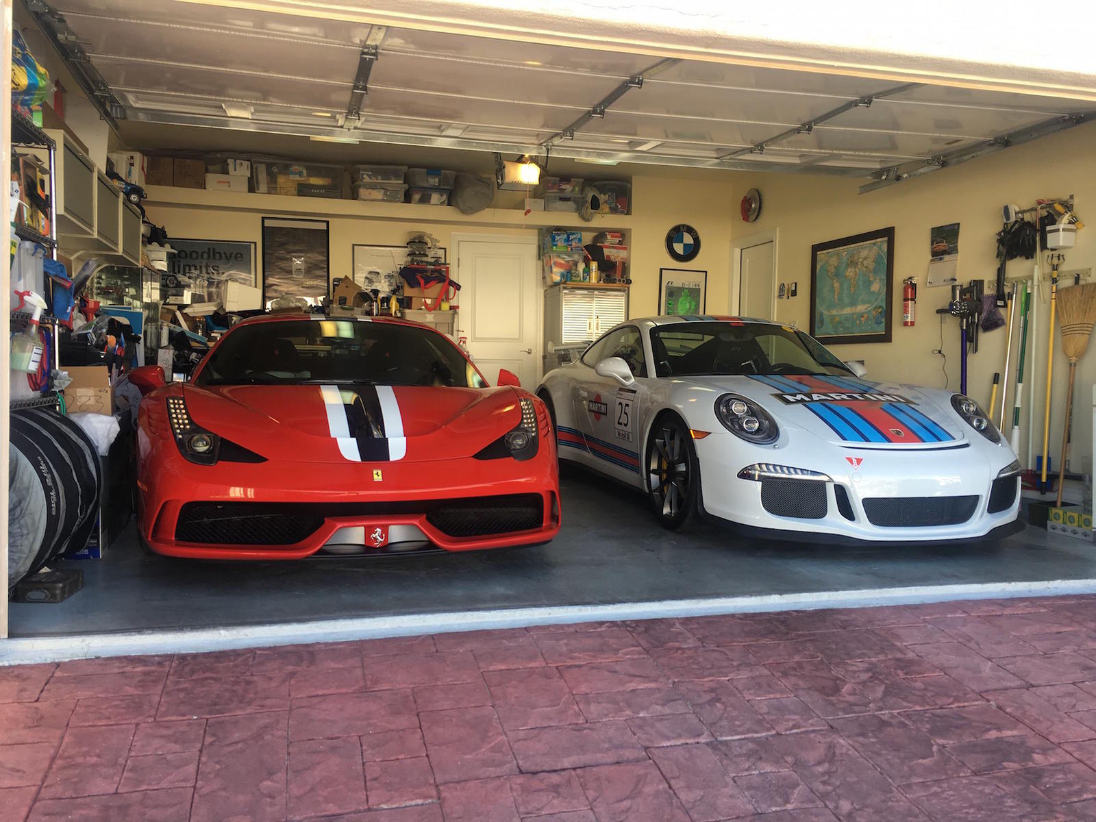 Porsche garage photo