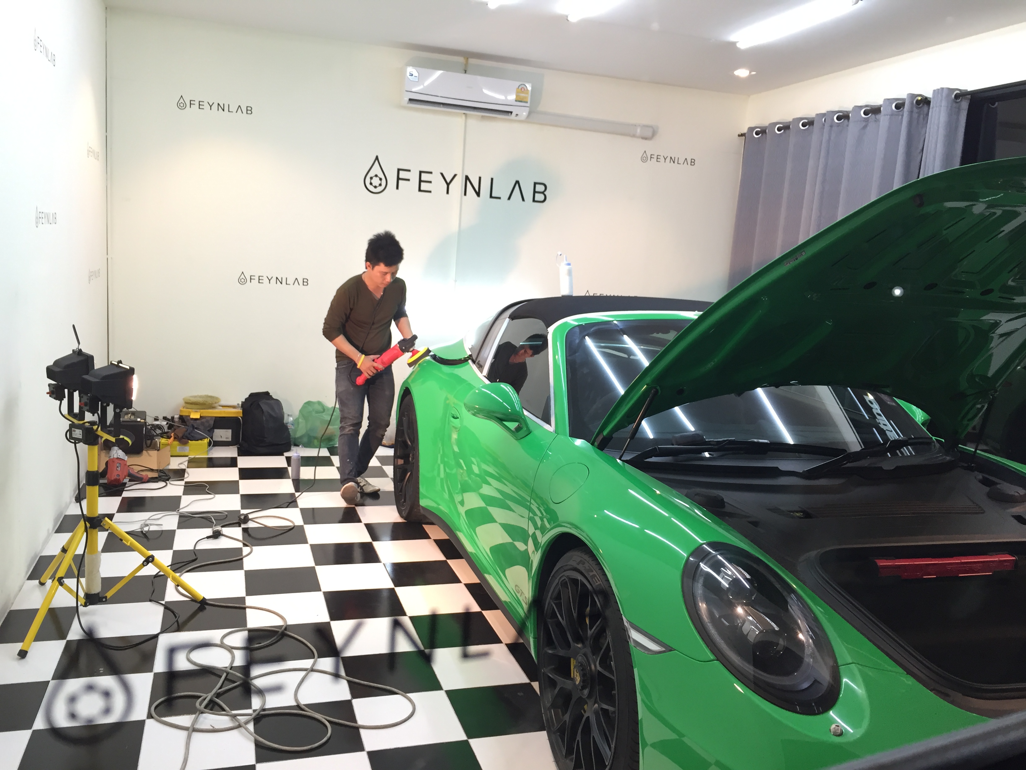 Green Porsche Garage | Feynlab https://www.feynlab.com/ - FEYNLAB