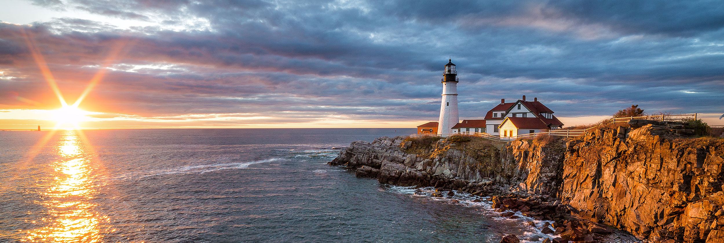 What to Do - Portland Head Light and Fort Williams Park