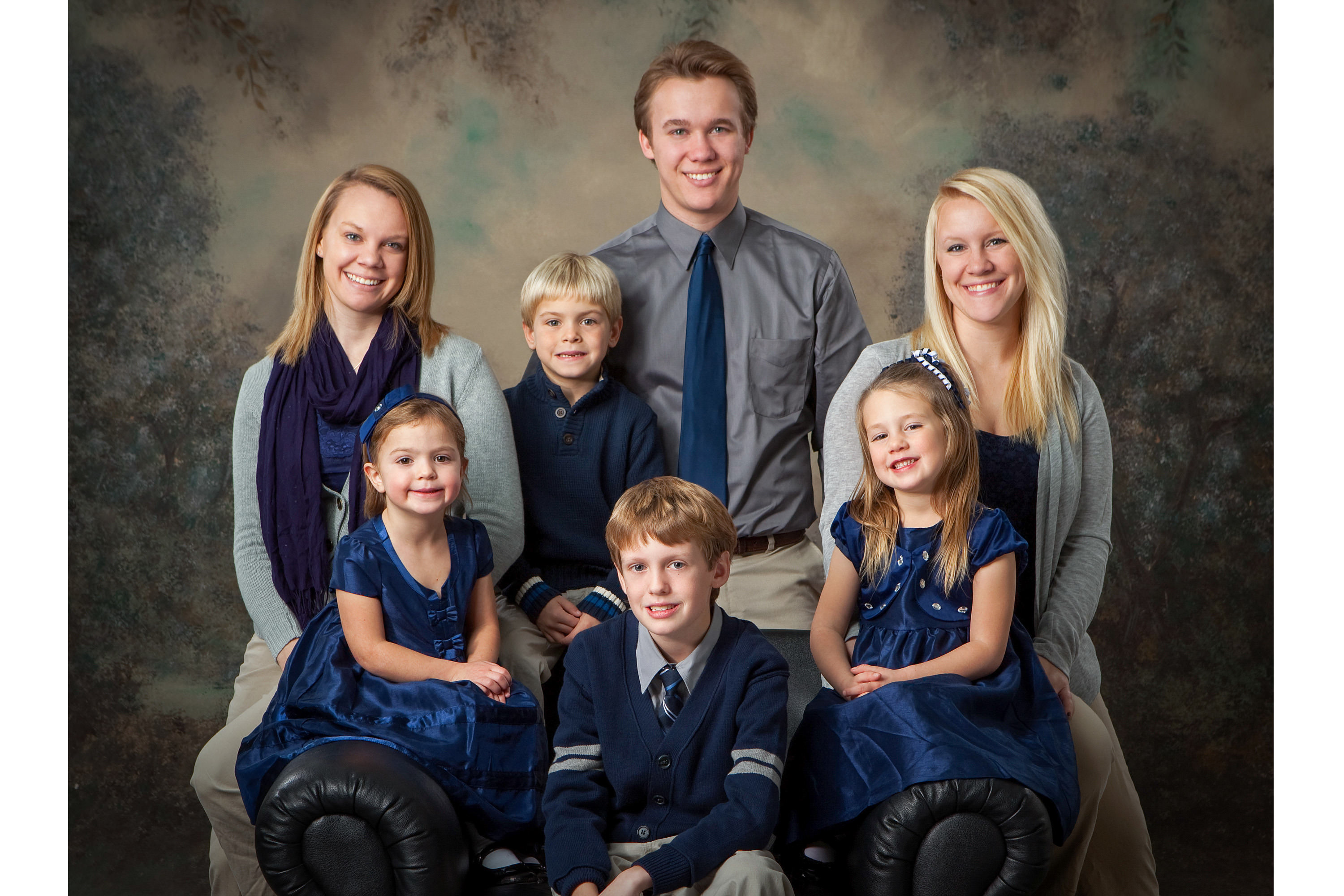 Family Portraits are our Specialty! - Ken Mar Studio