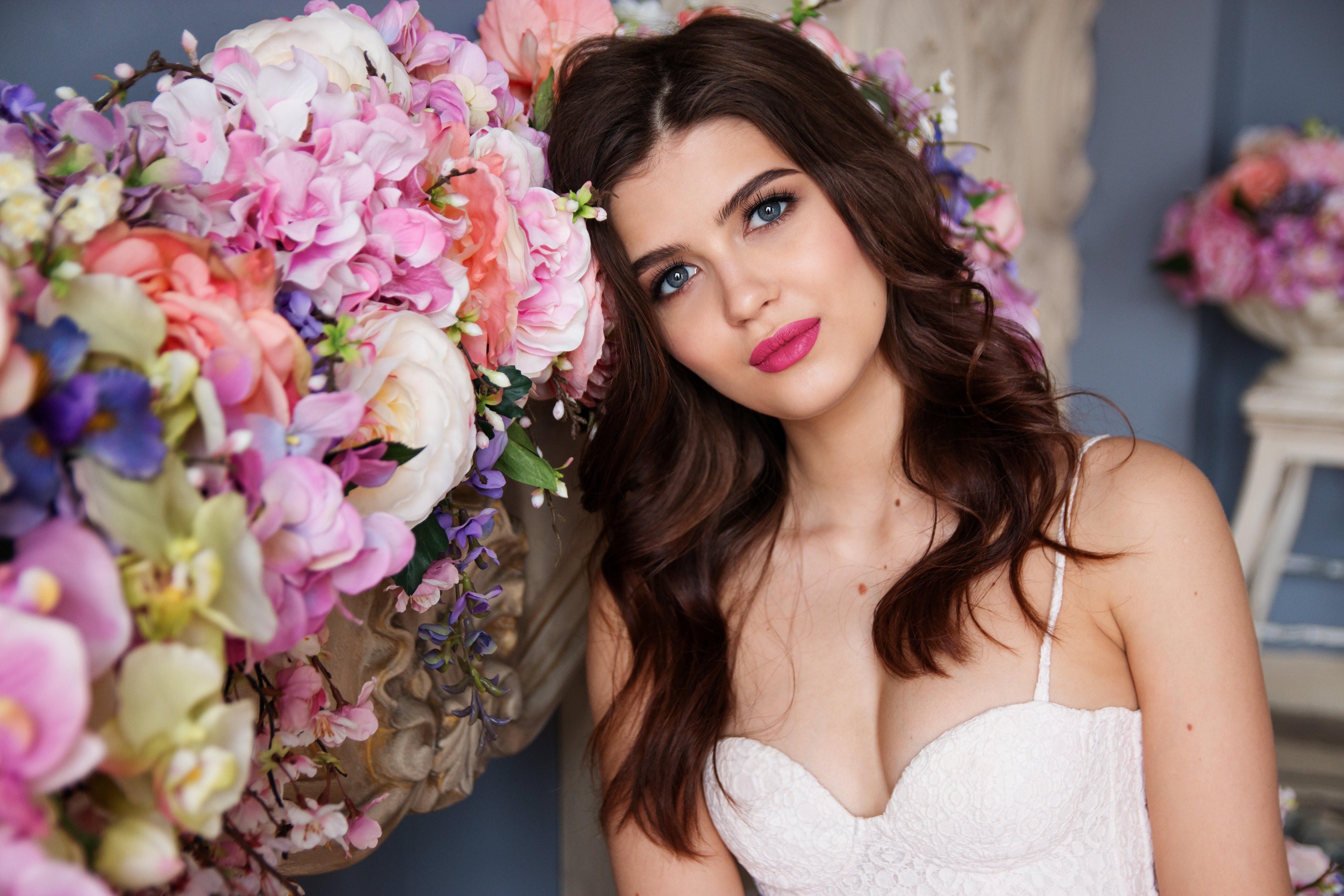 Portrait of Woman With Pink Roses, Photoshoot, Woman, Wedding, Rose, HQ Photo