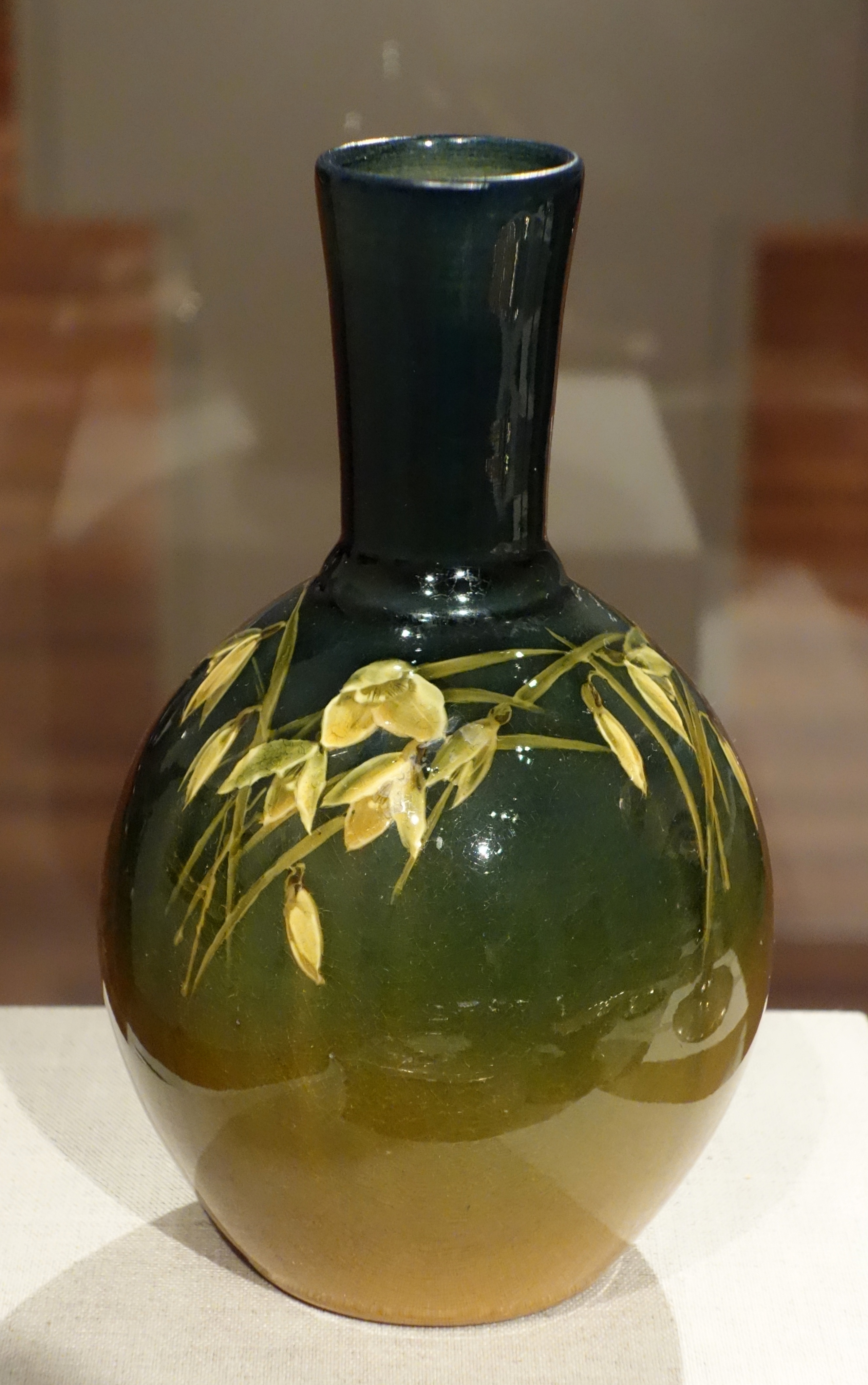 American art pottery - Wikipedia