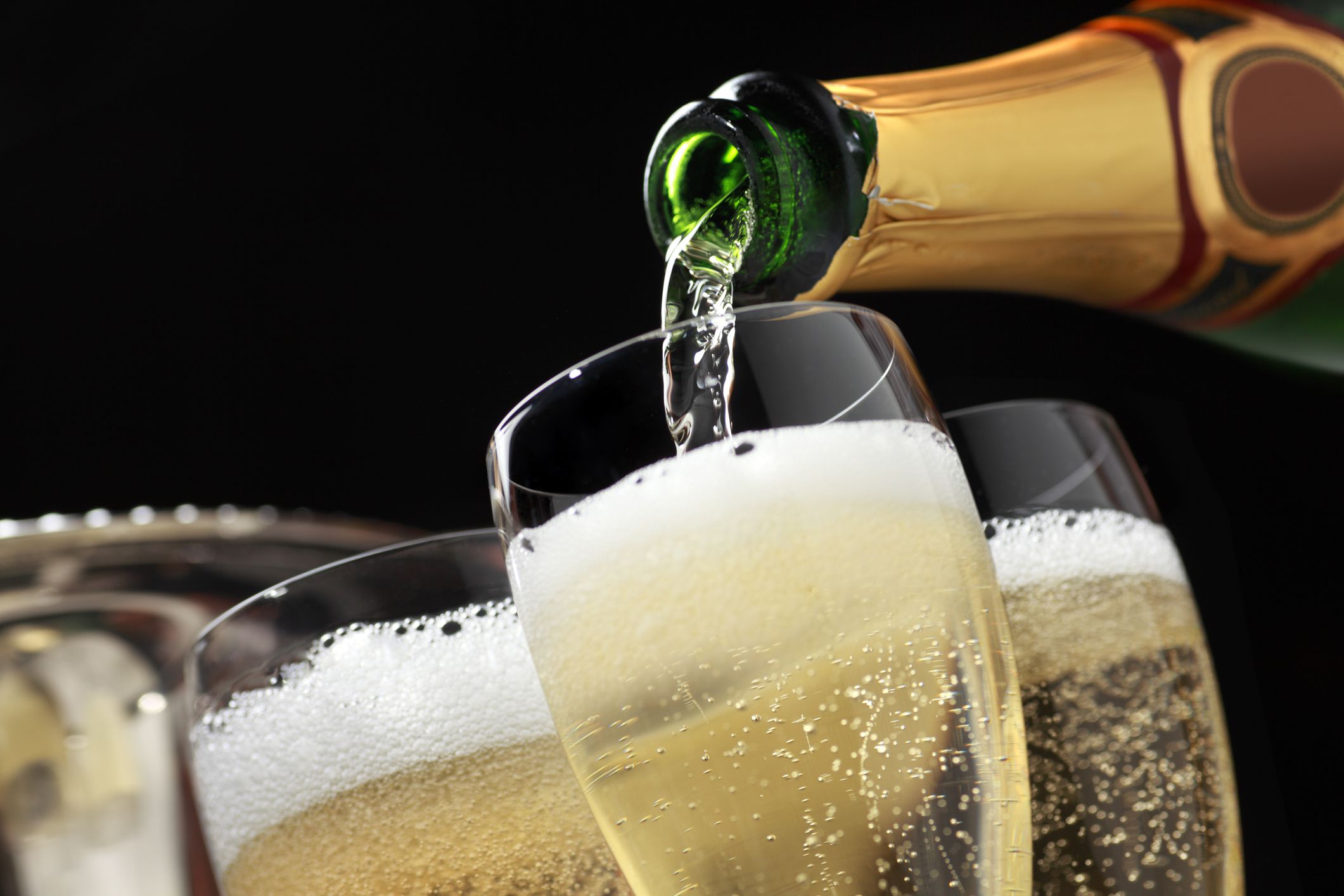 40 Greatest Things You Can Do With a Bottle of Champagne