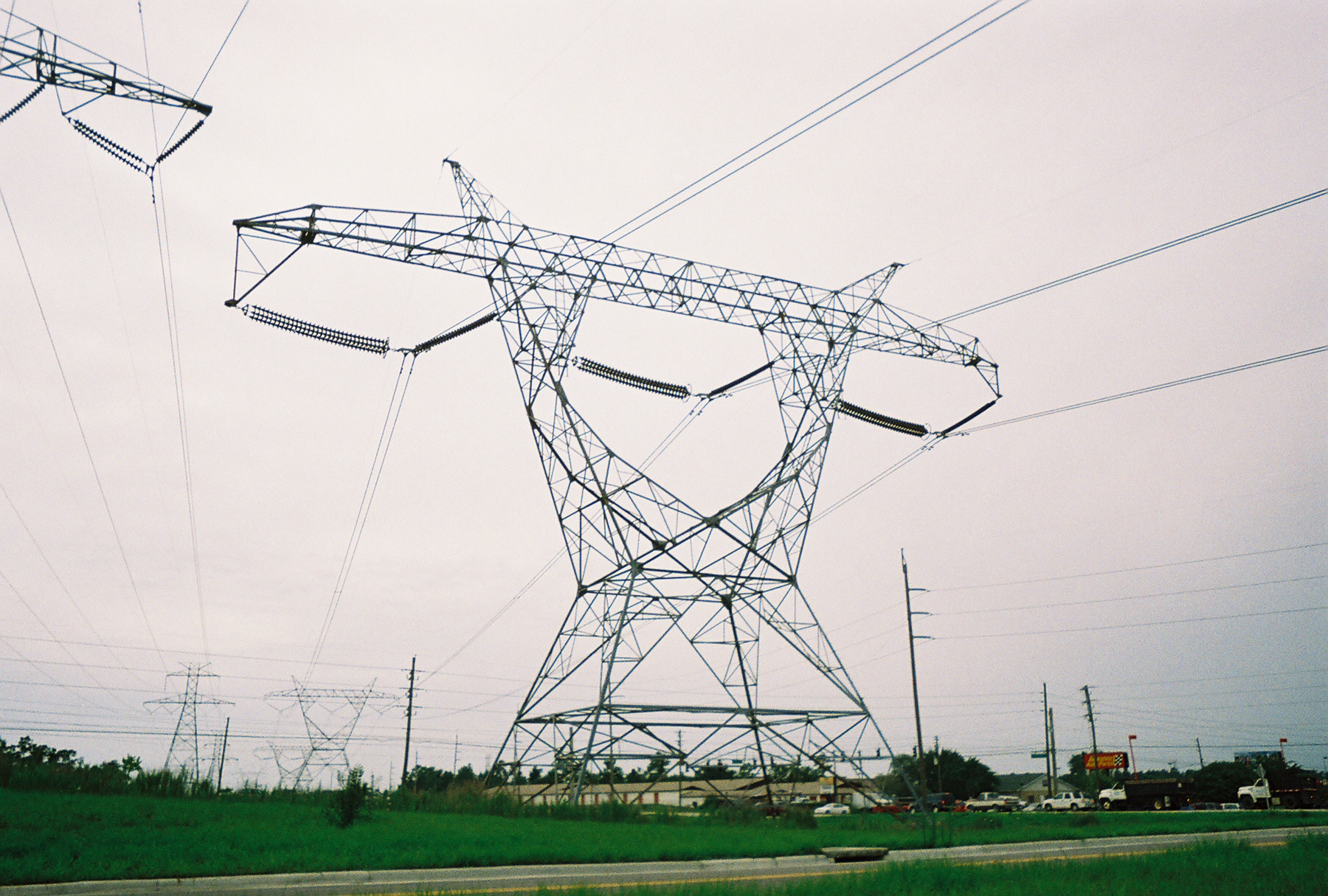 File:FL SR 50 Power Lines-Sunshine Grove.jpg - Wikimedia Commons