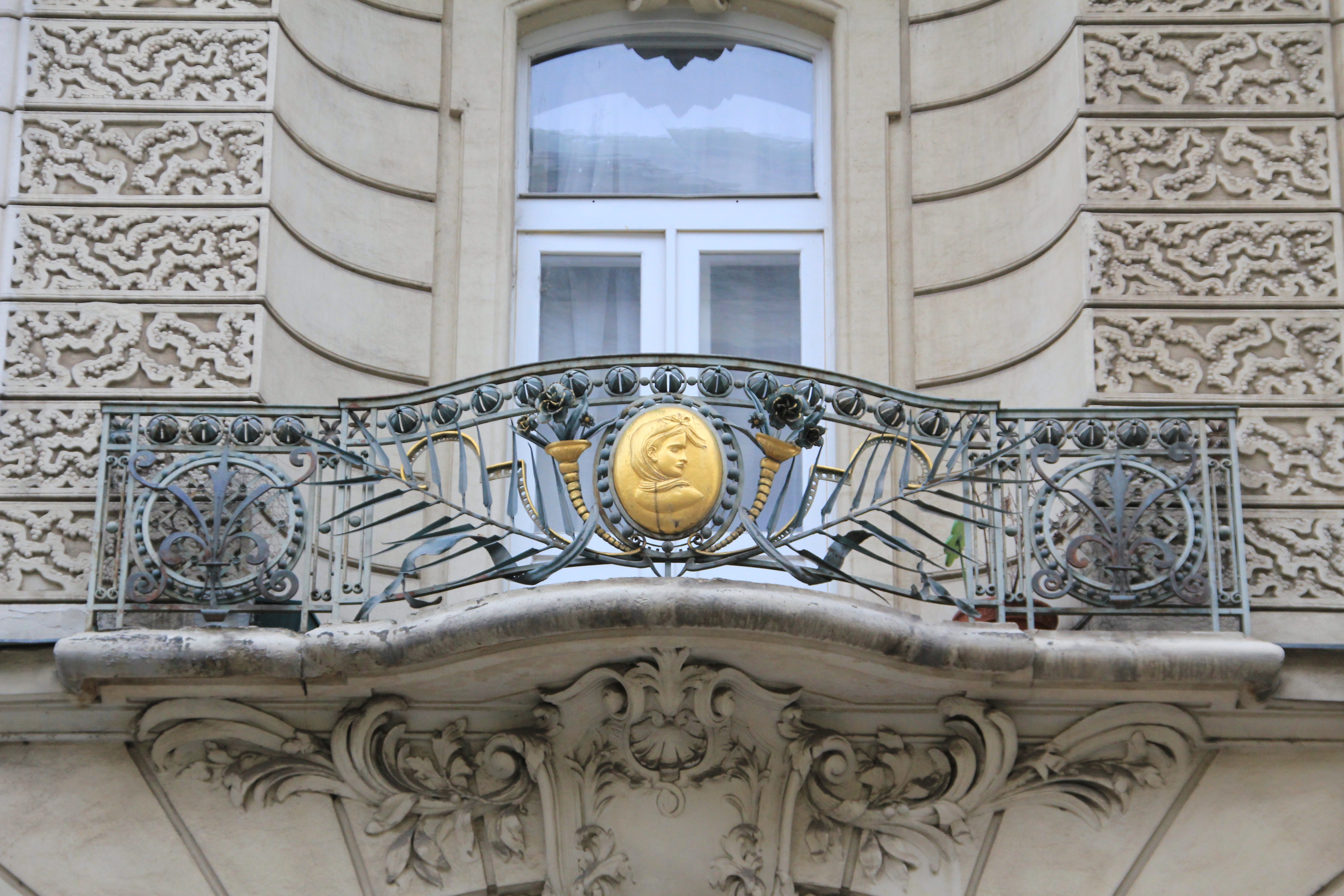 File:Prague Praha 2014 Holmstad nydelig art nouveau balcony jugend ...