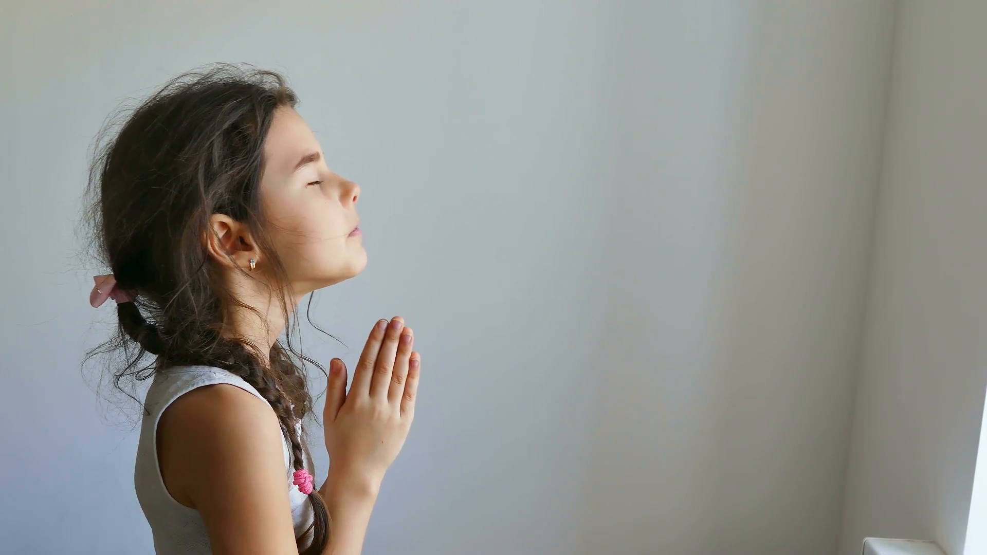 girl teen praying church belief in god prayer Stock Video Footage ...