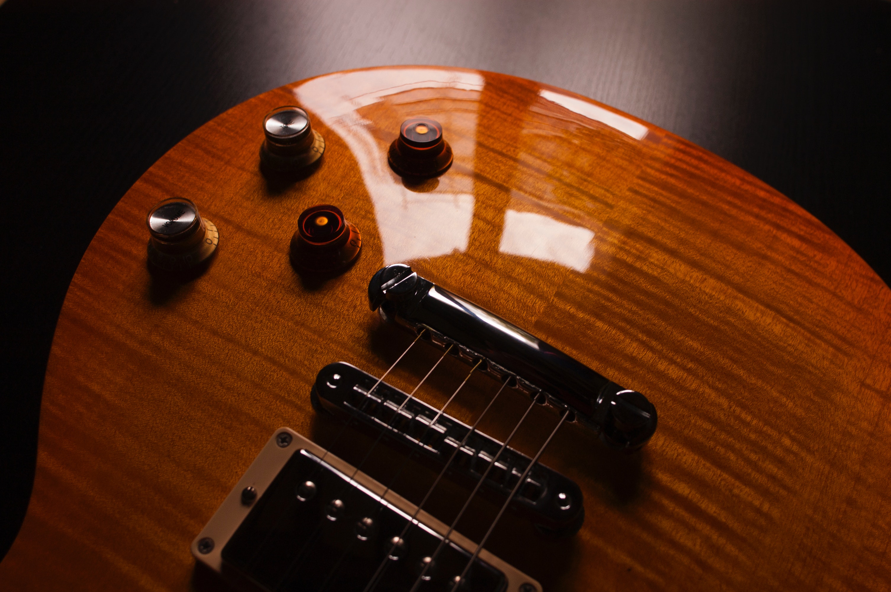 Product Photography of Brown Electric Guitar, Close-up, Guitar, Musical instrument, String instrument, HQ Photo