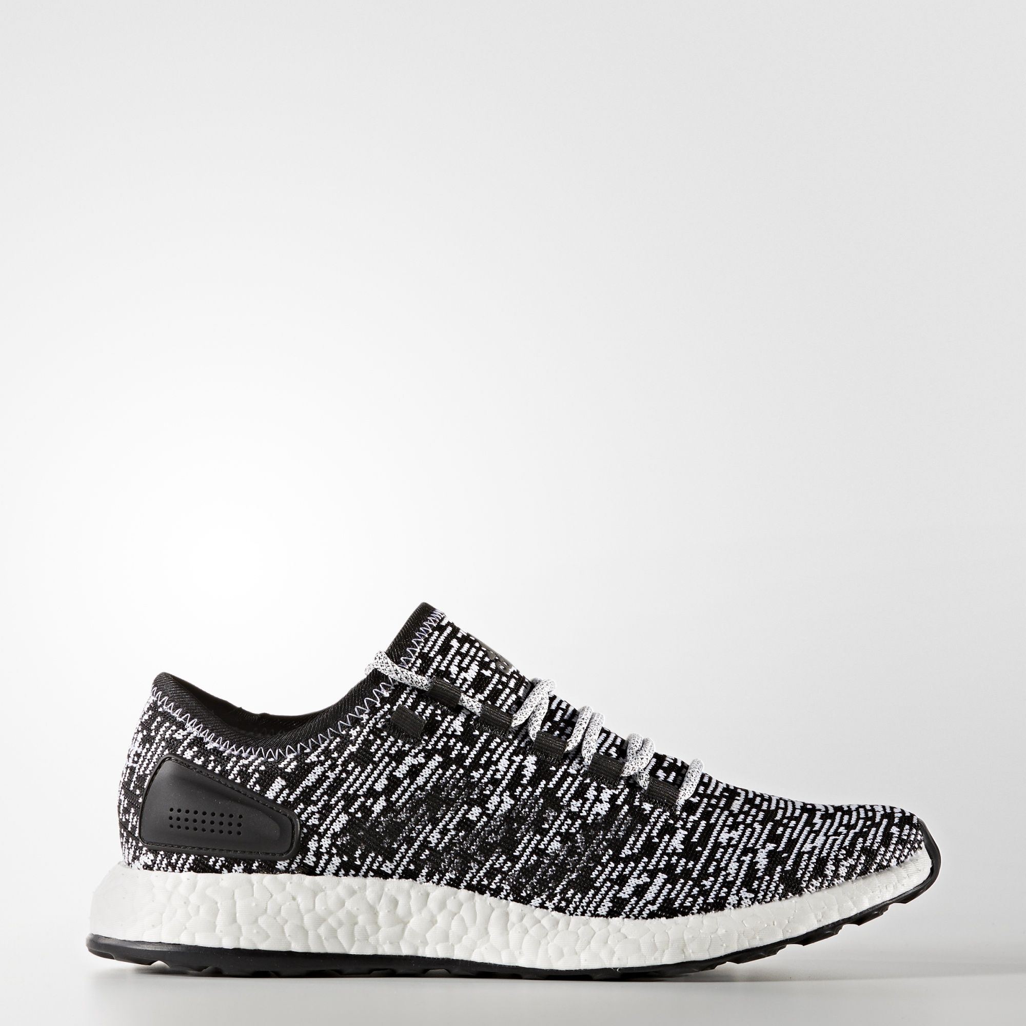 Discount Adidas Pure Boost Black/White Mens Running Shoes Online Uk