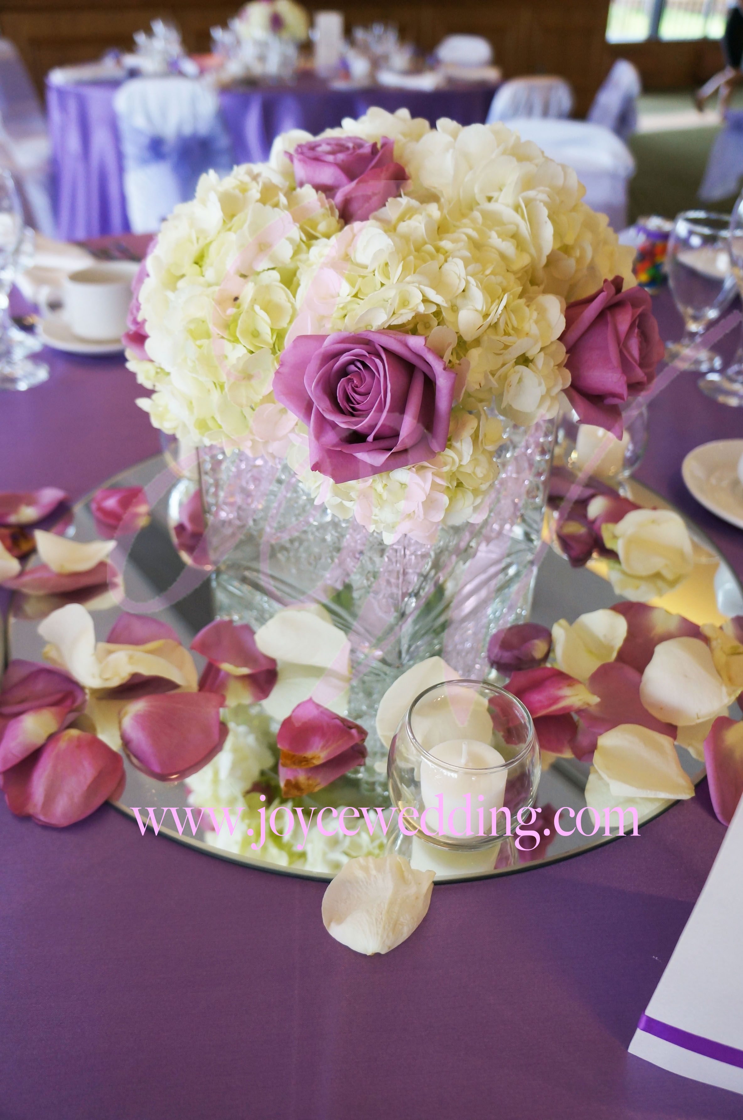 centerpiece #purple #rose #petals #weddingparty #weddingday ...