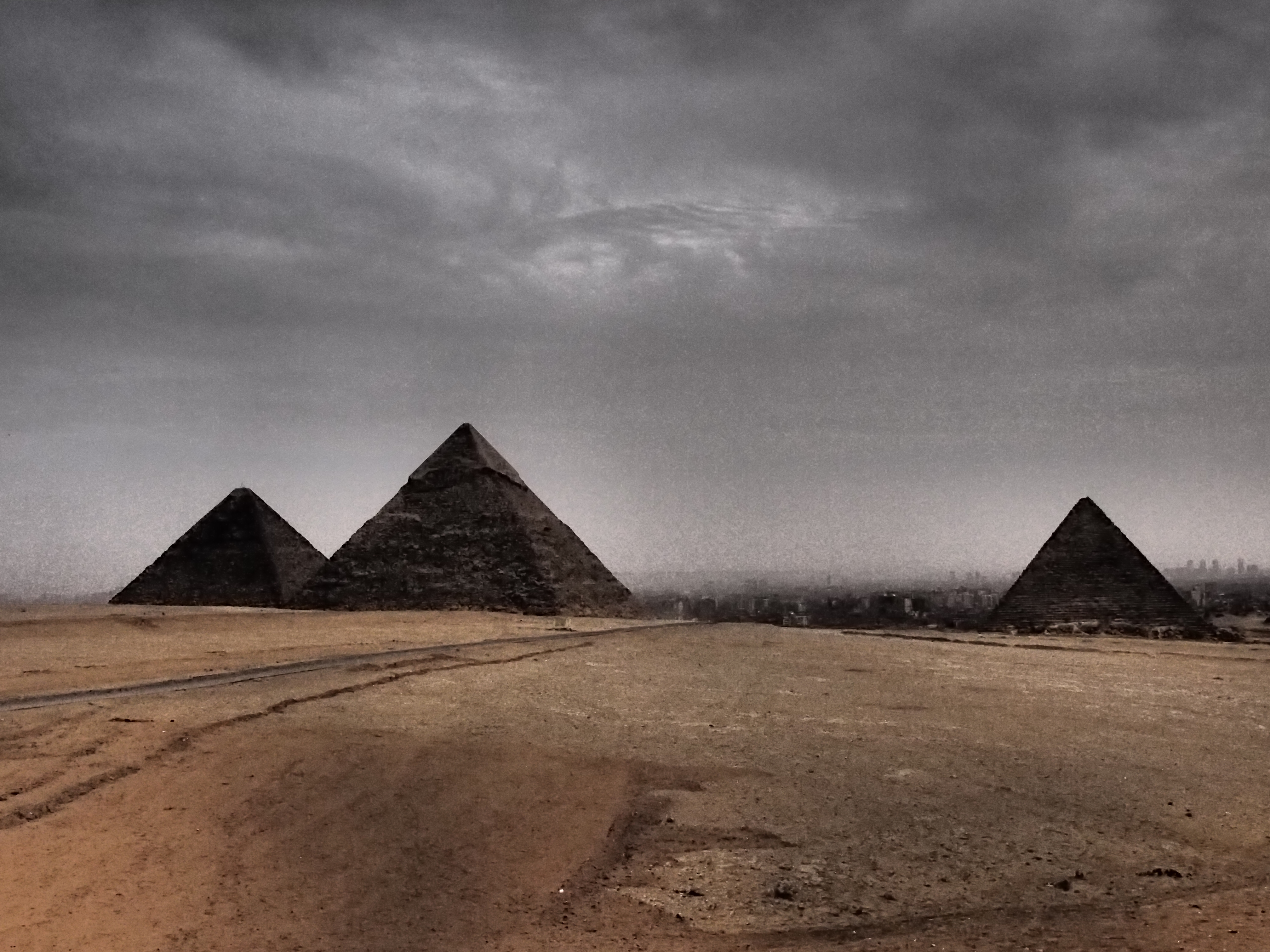 A visit to the pyramids | Another Travel Blog
