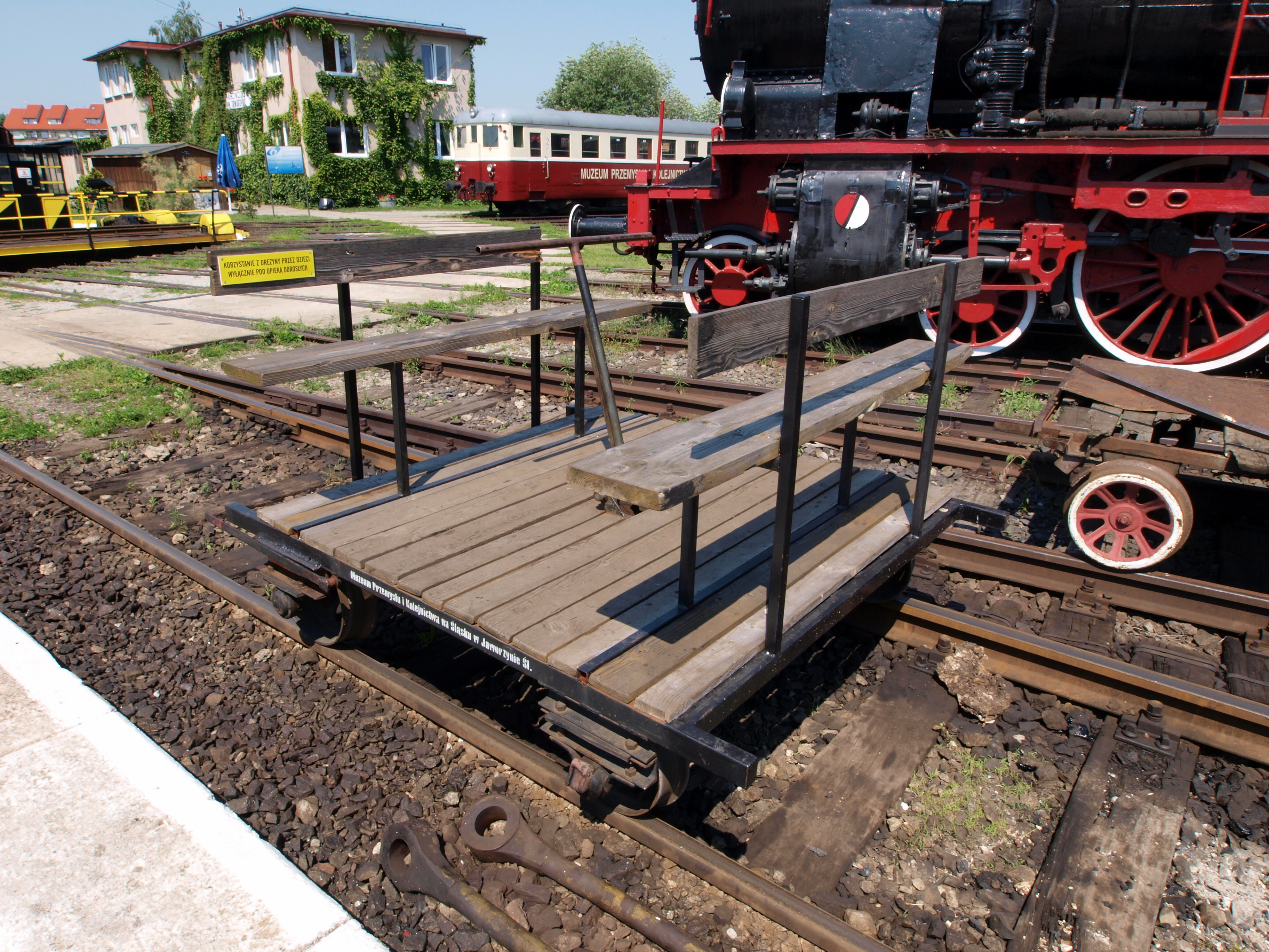 File:Old railway service vehicle.JPG - Wikimedia Commons