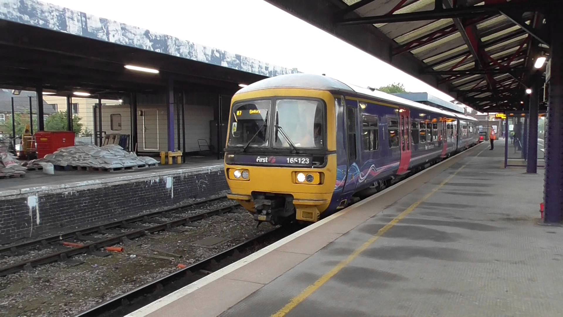 Oxford Railway Station - Saturday 22nd August 2015 - YouTube