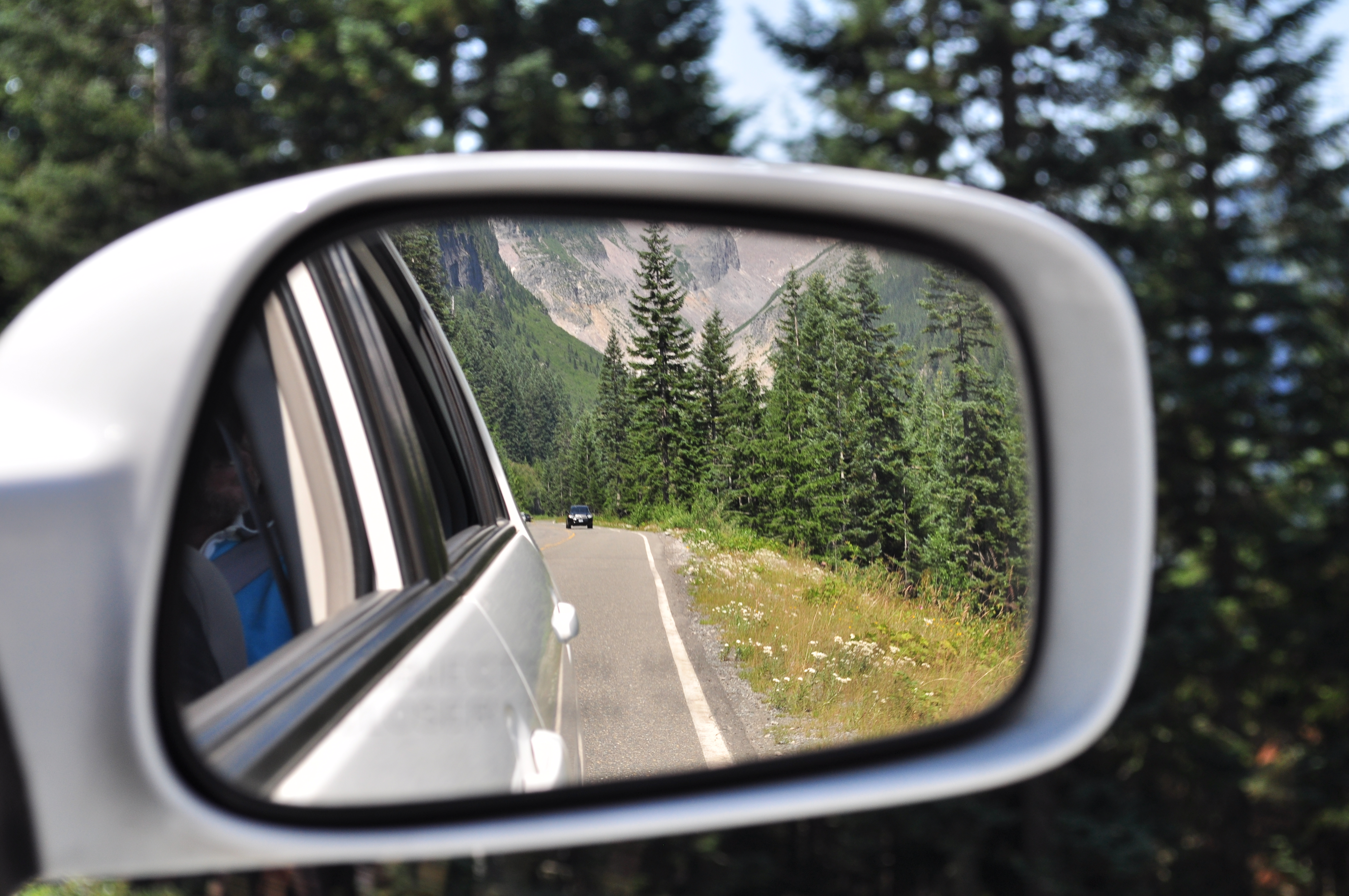 File:Rear view mirror view in Mt. Rainier National Park, driving to ...