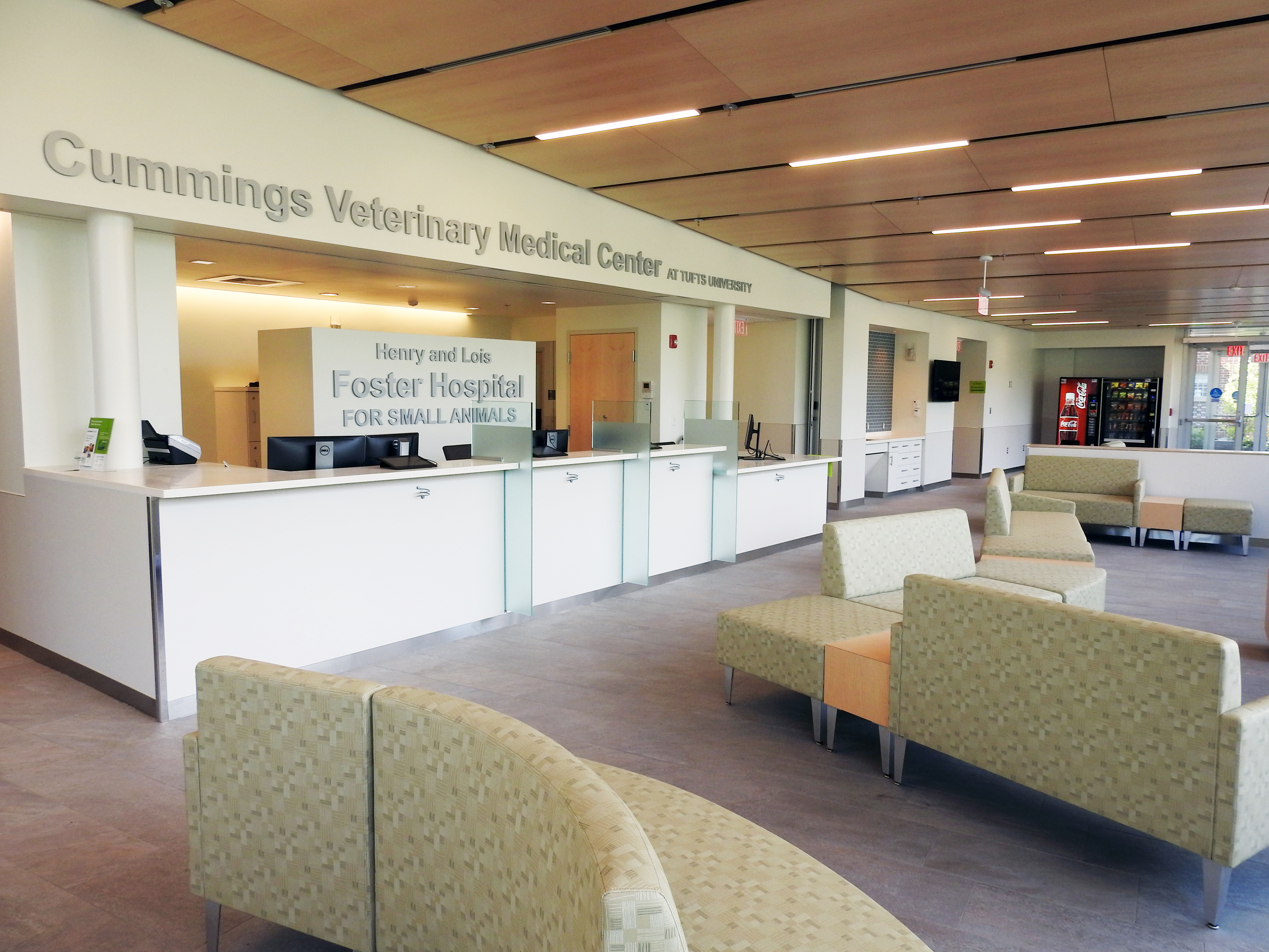 New Foster Hospital Reception Area Open | News at Cummings School of ...