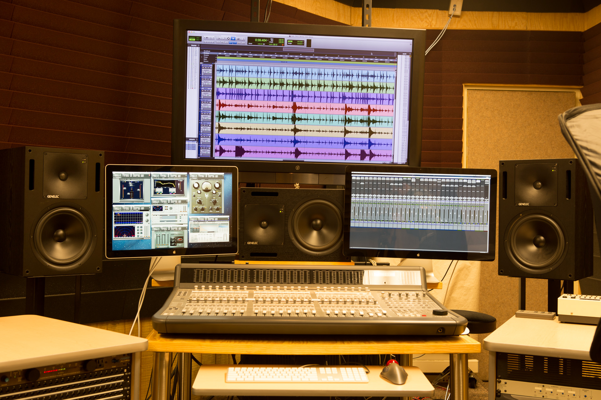 Recording-Studio.jpg