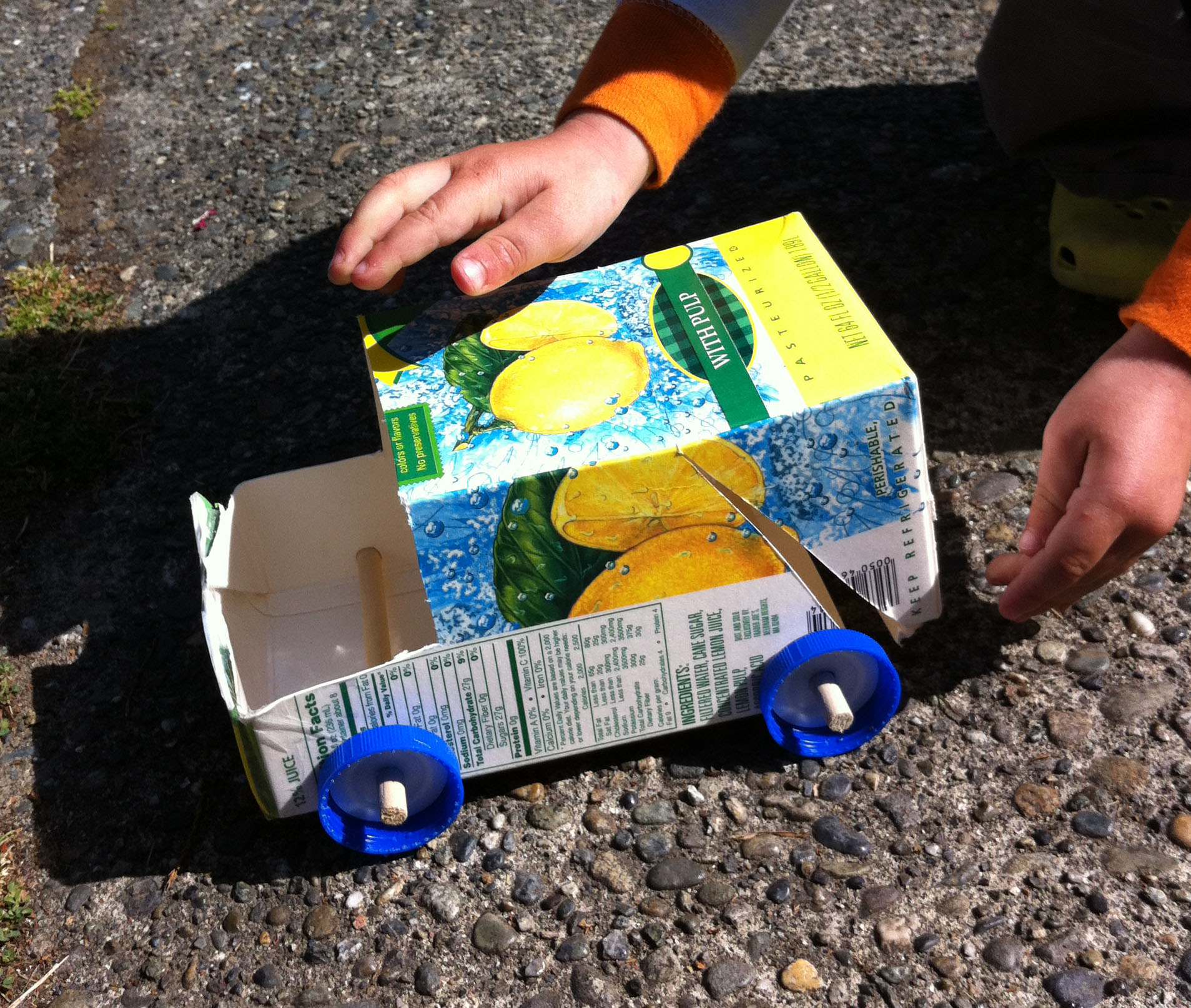 The Perfect Party Favor: A Garbage Truck Made with Recycled ...
