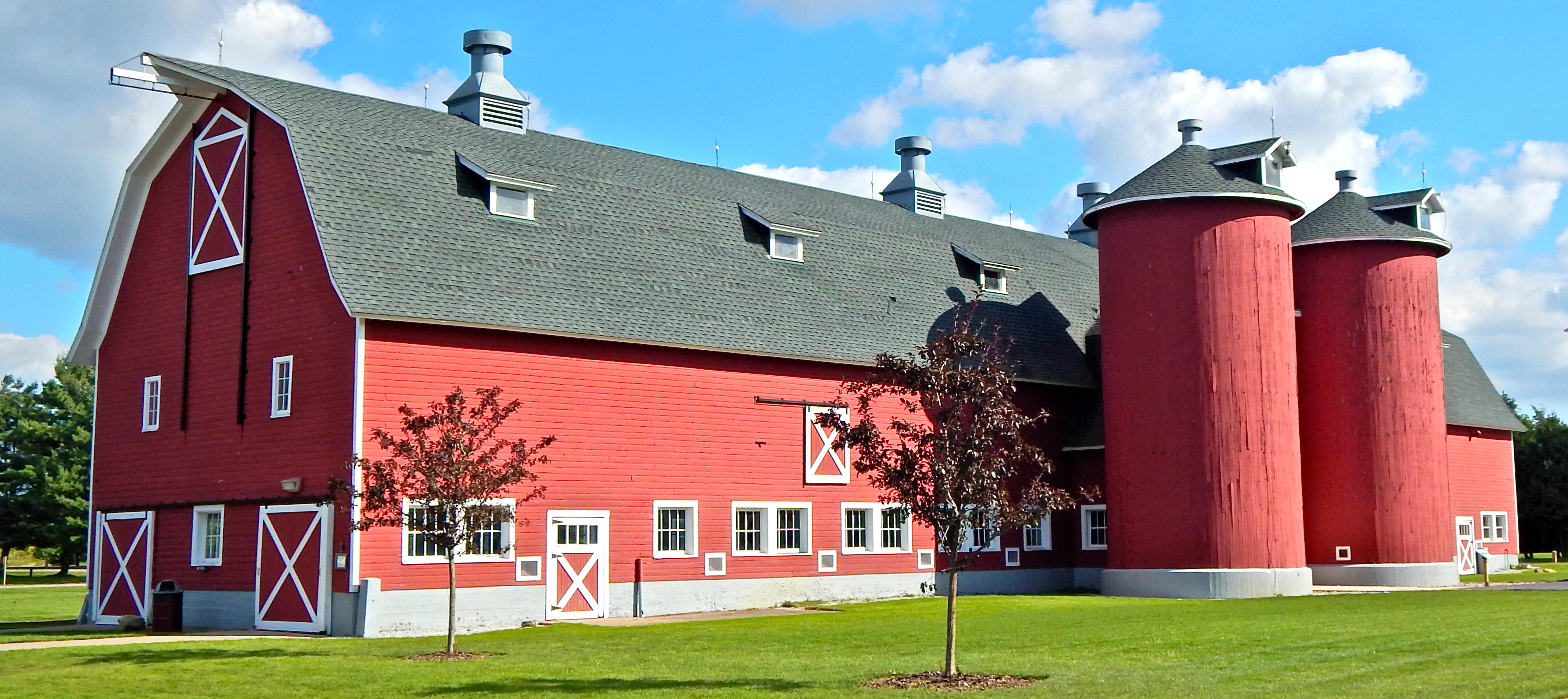 File:St. Patrick's County Park Red Barn North and West Walls.JPG ...