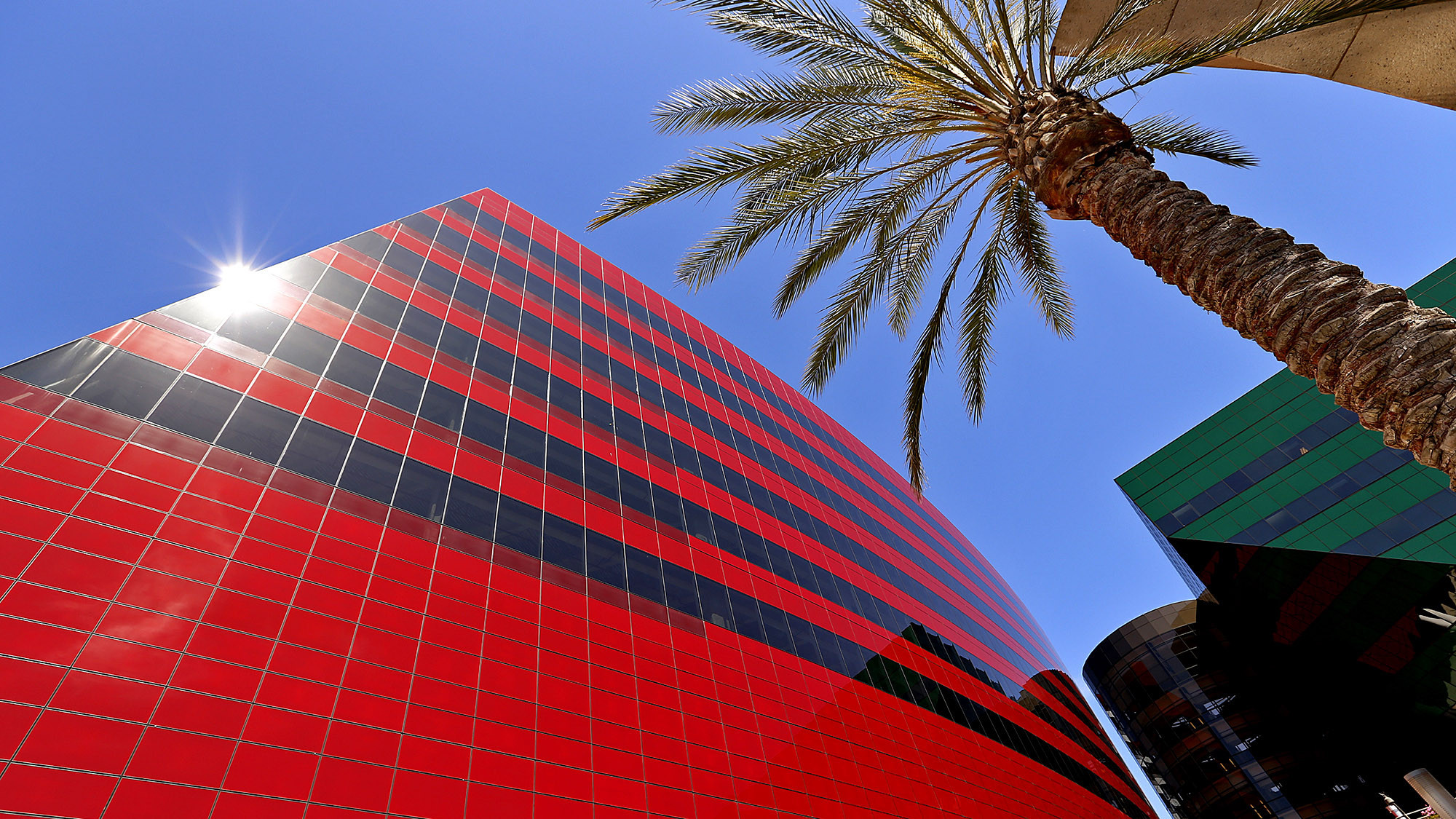 Red Building at Pacific Design Center getting tenants at last - Sun ...