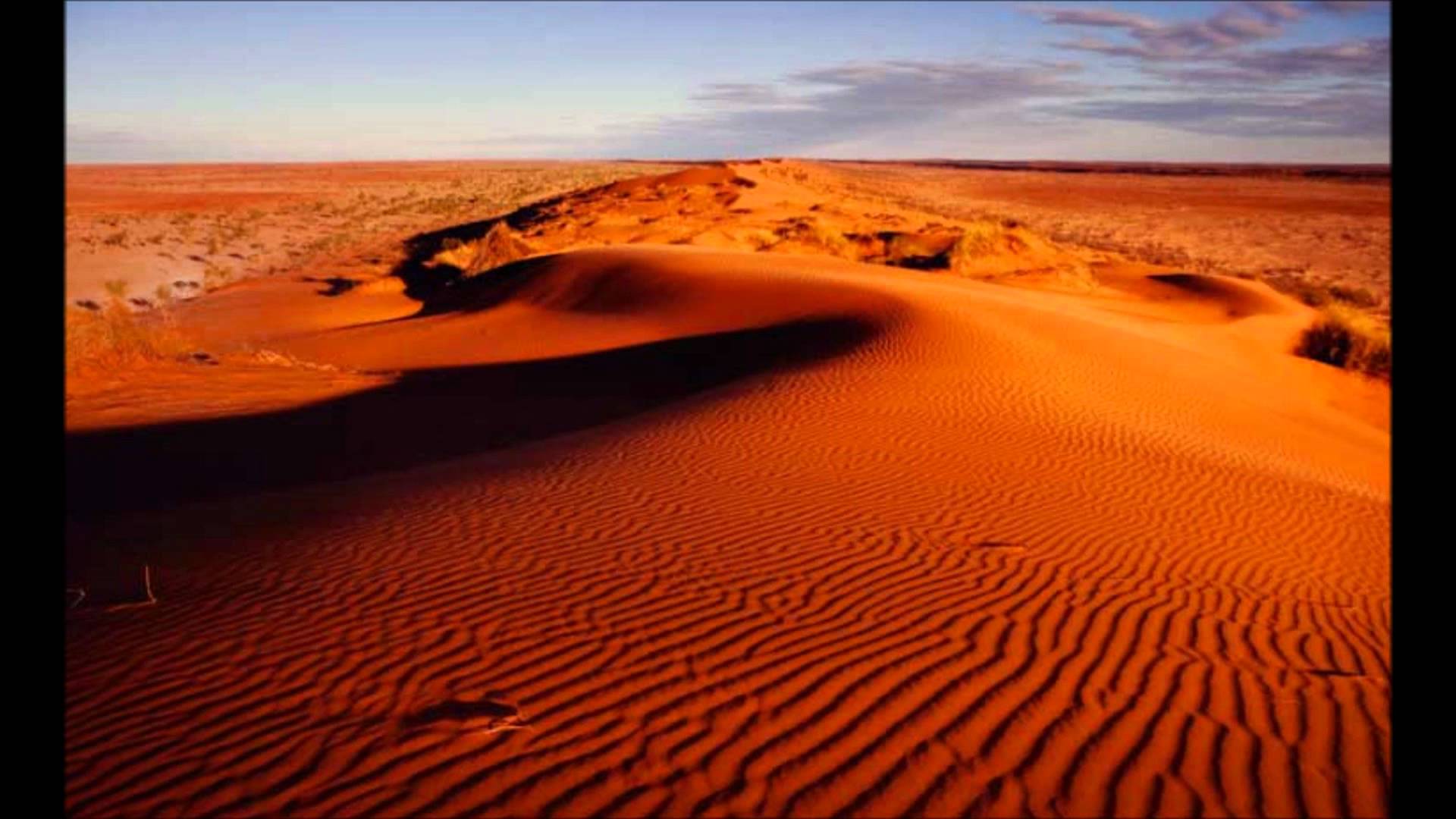 Red dunes photo