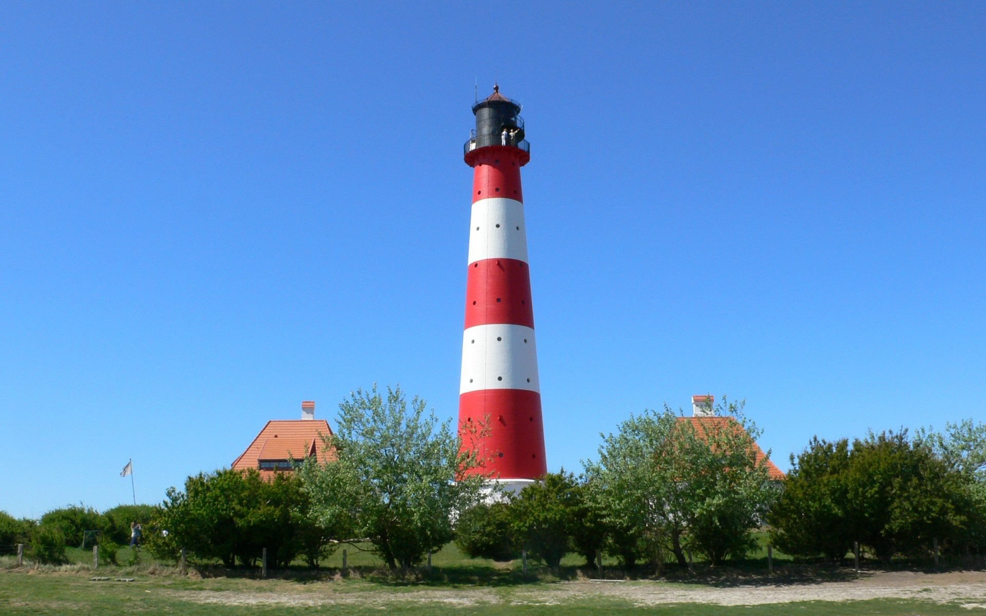 Red Lighthouse - WallDevil