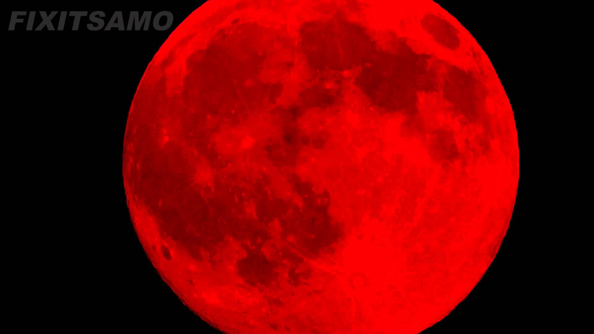 Red moon photo