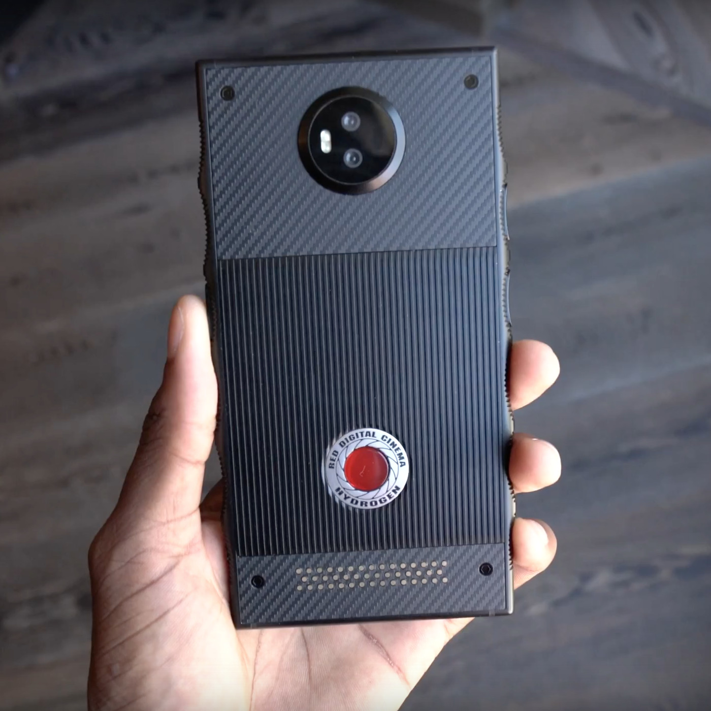 RED's upcoming $1,200 smartphone is enormous - The Verge