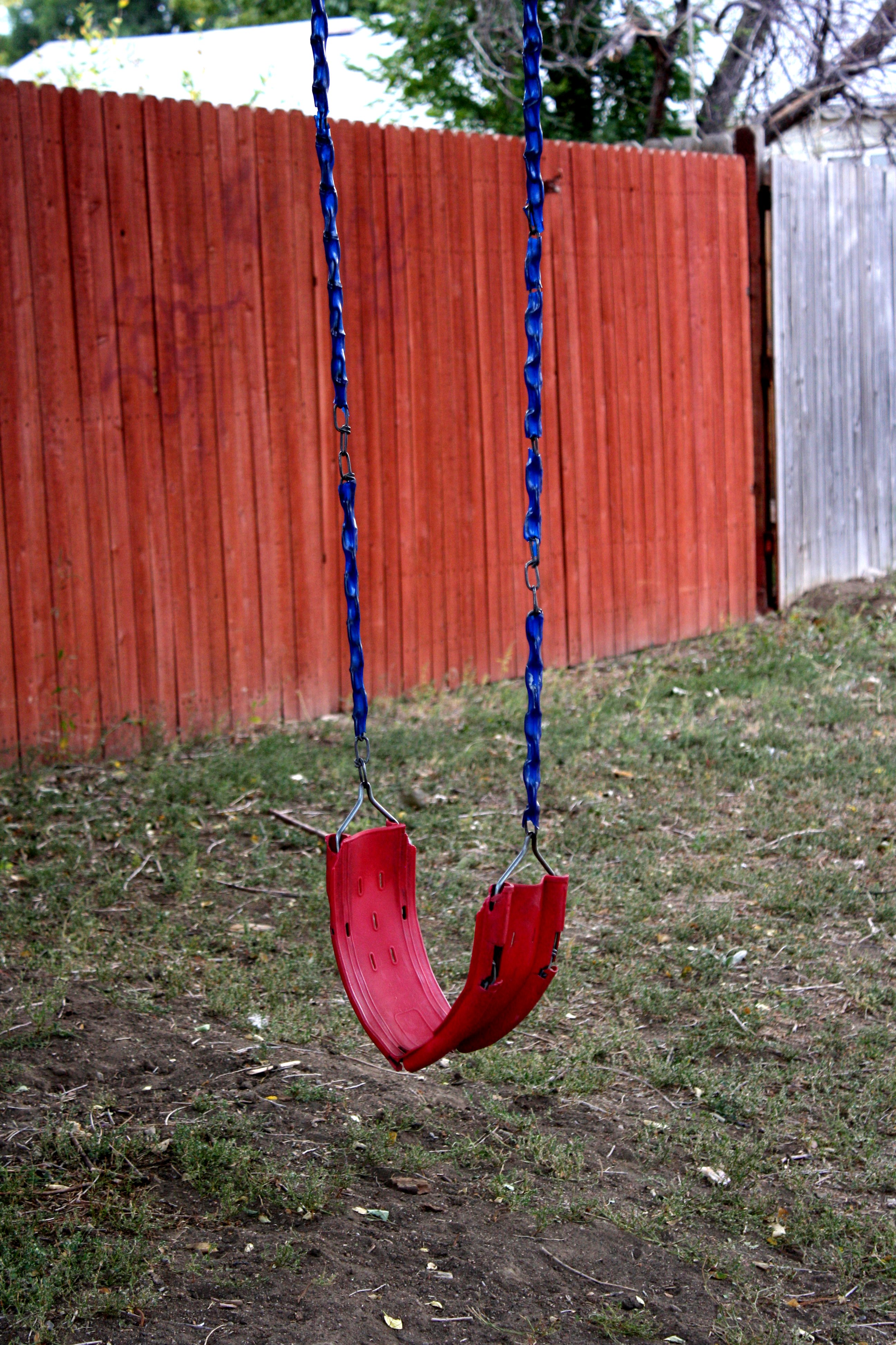 Red Swing Picture | Free Photograph | Photos Public Domain