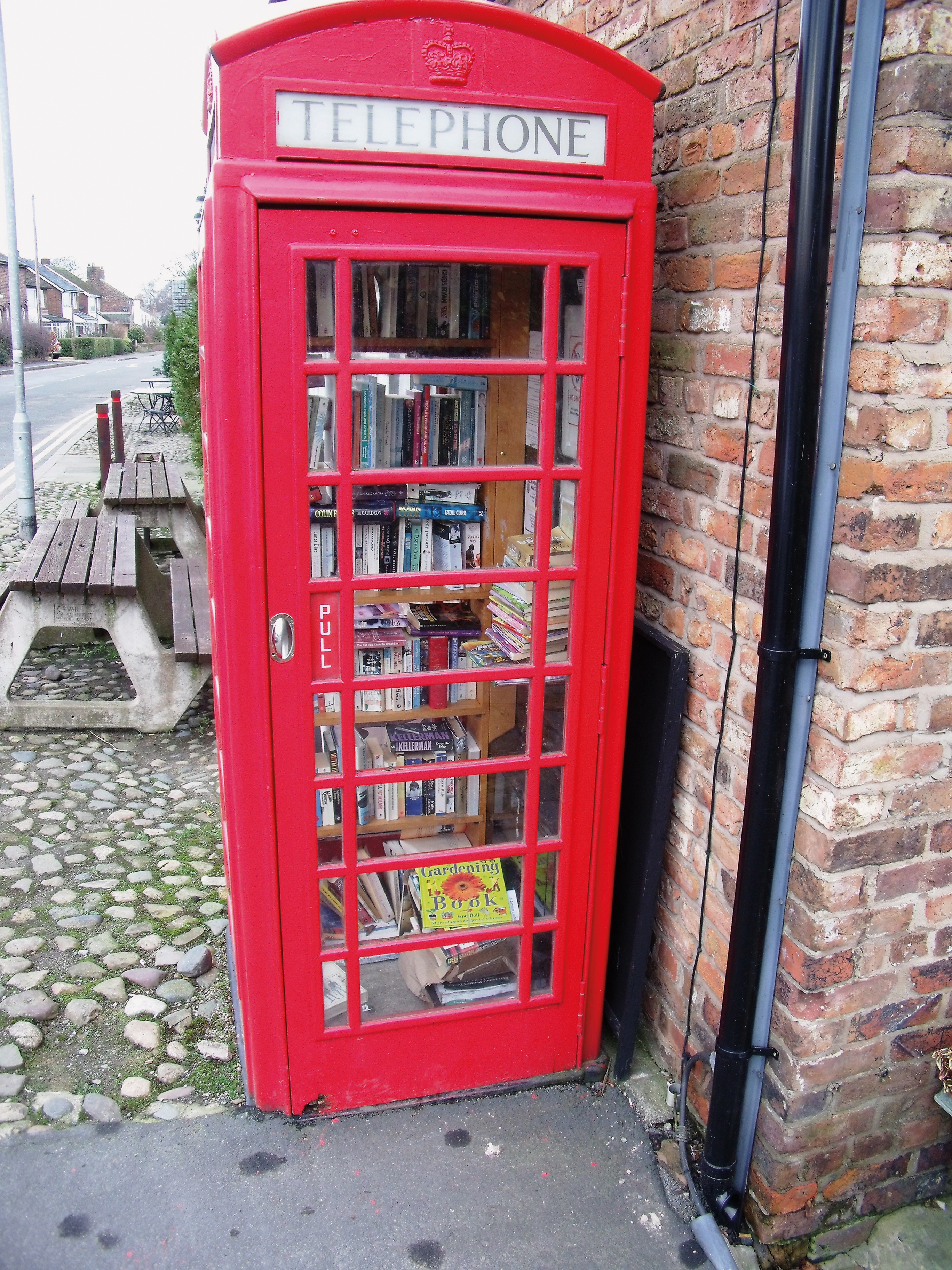 Britain's classic red telephone boxes get a new life | CNN Travel