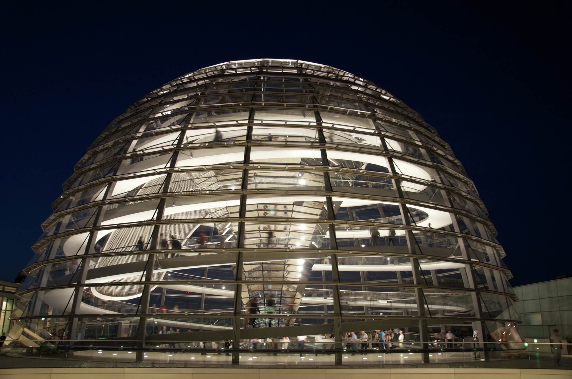 AD Classics: New German Parliament, Reichstag / Foster + Partners ...