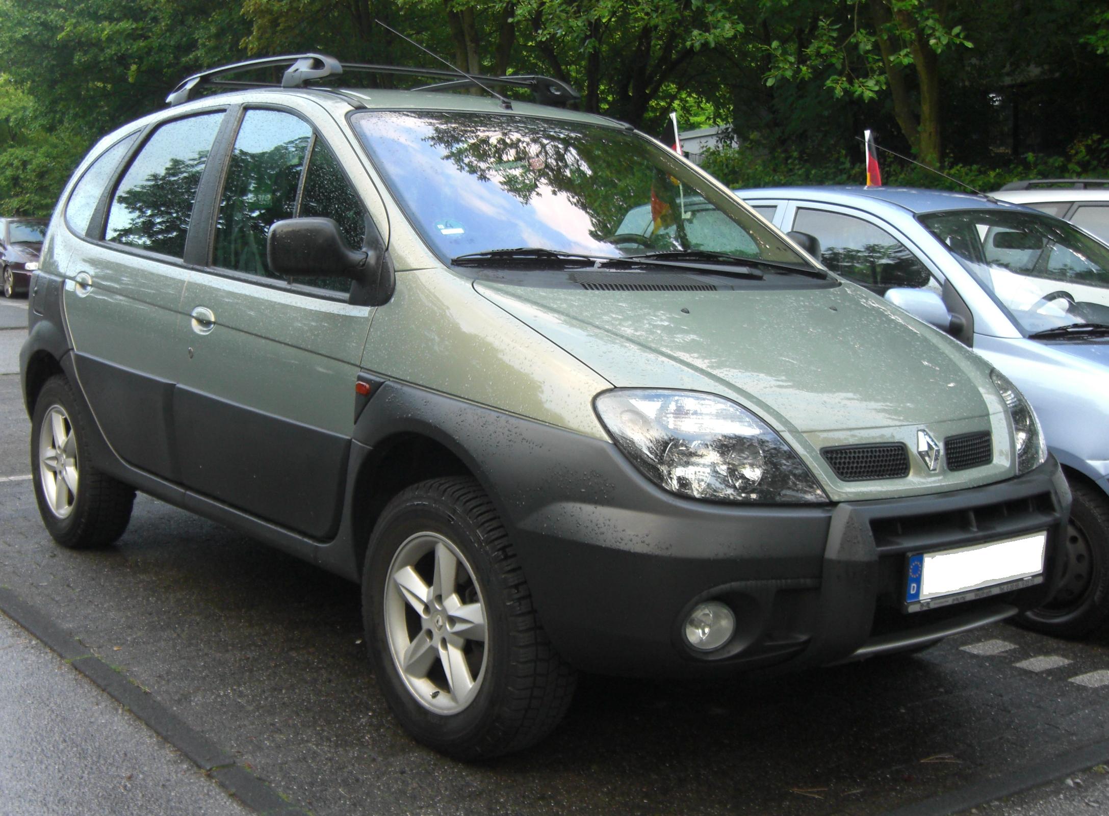 File:Renault Scénic RX4 front.jpg - Wikimedia Commons