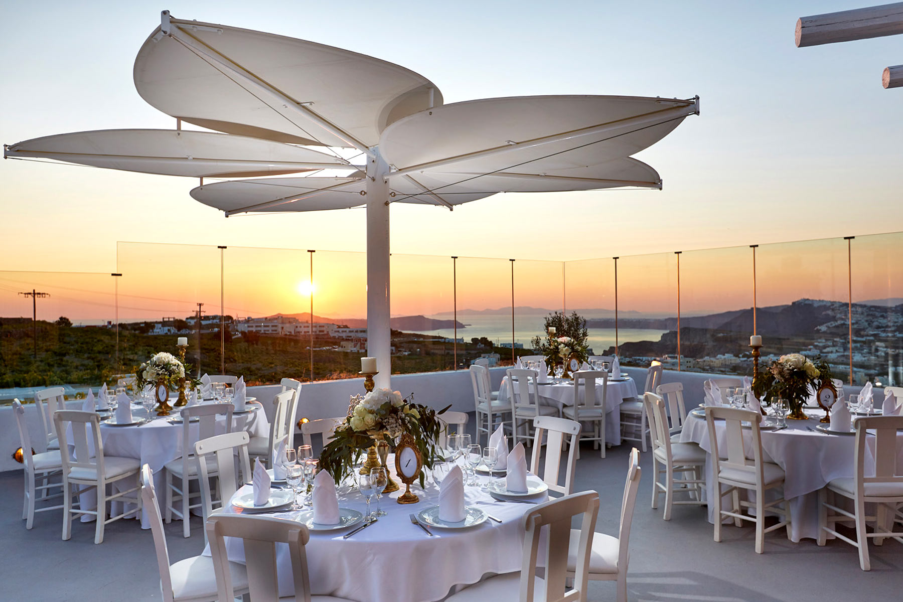 Pyrgos Restaurant in Santorini | Weddings Reception Restaurant
