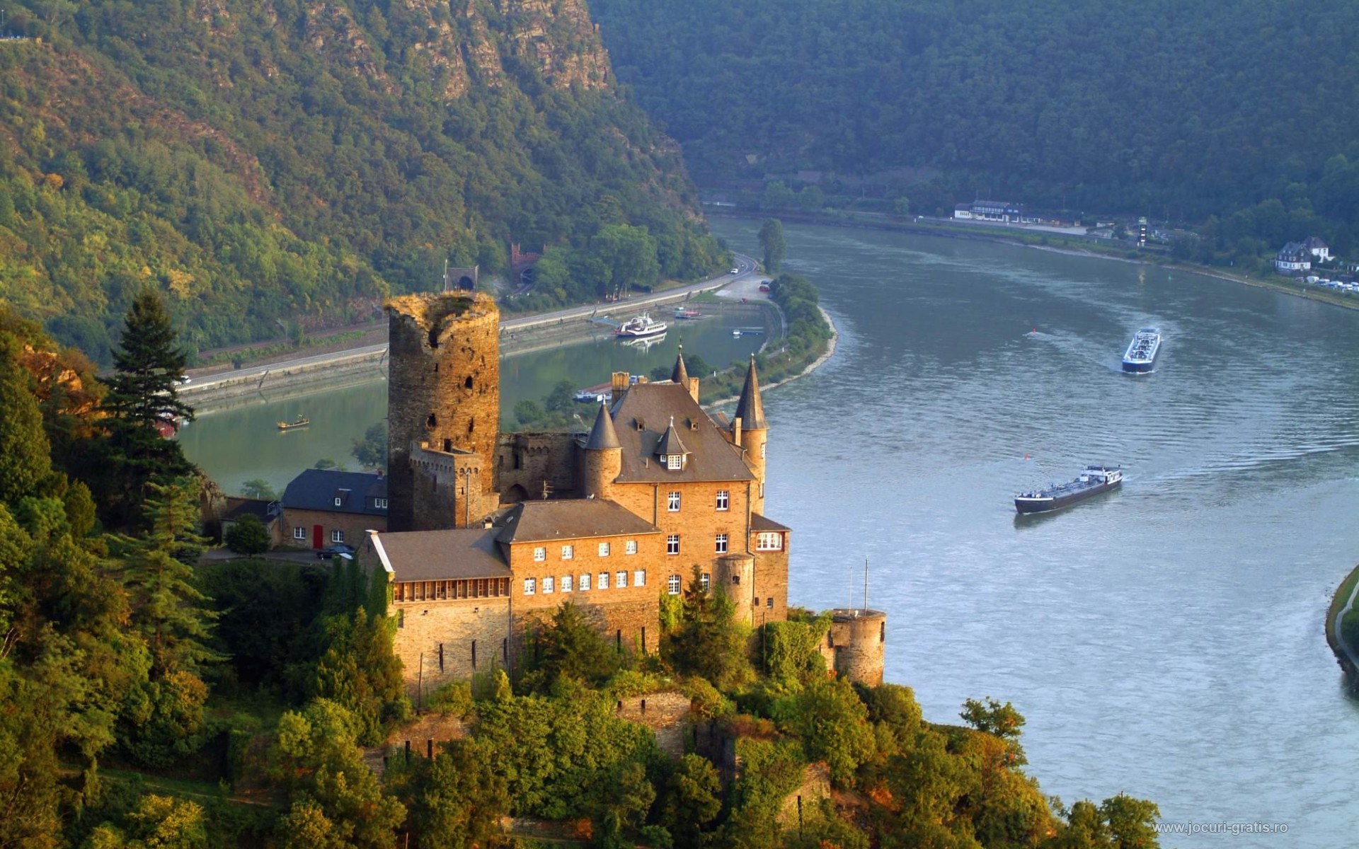 Castles & villages of the Rhine River - Travel Tales