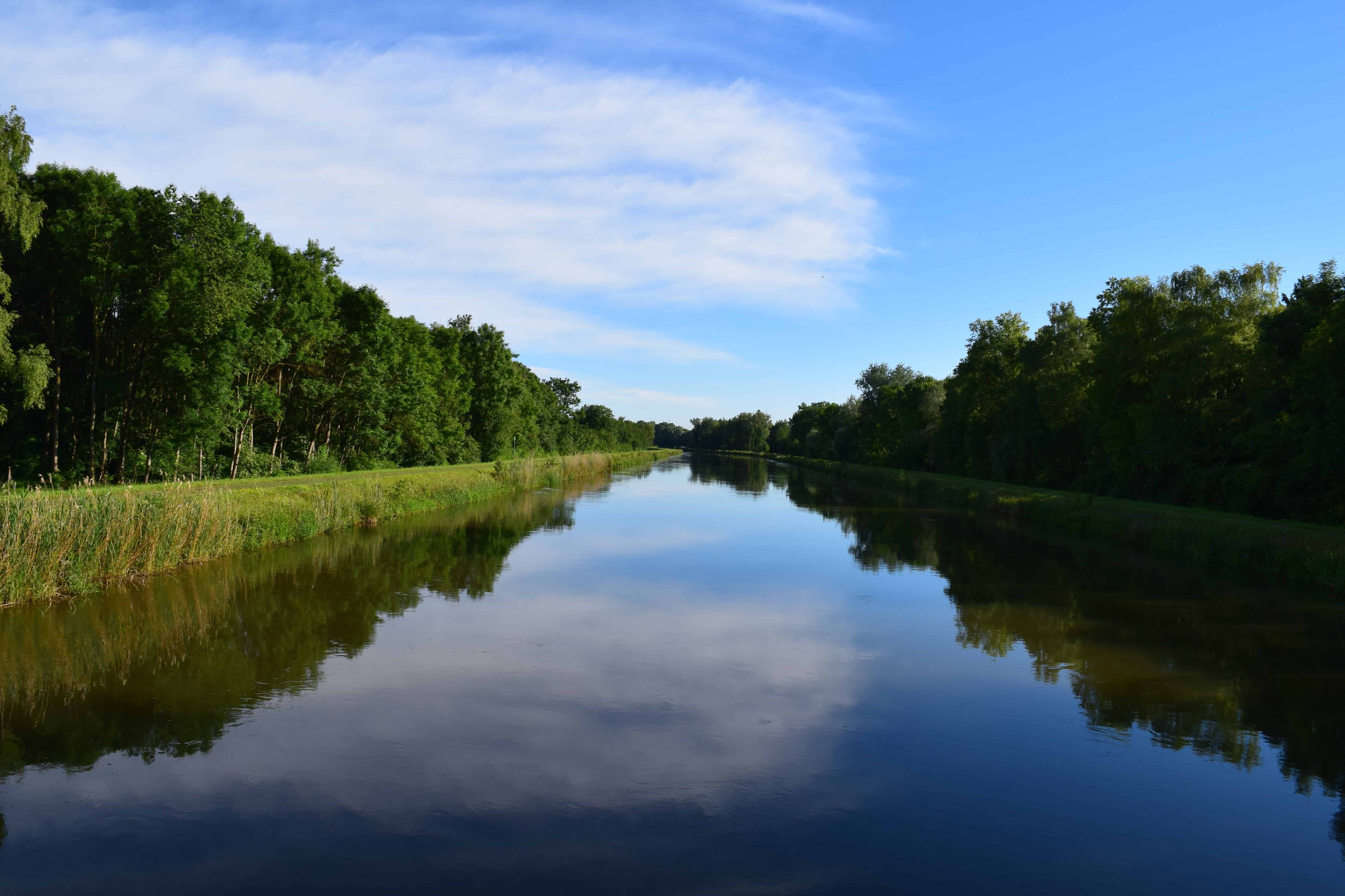 River landscape photo
