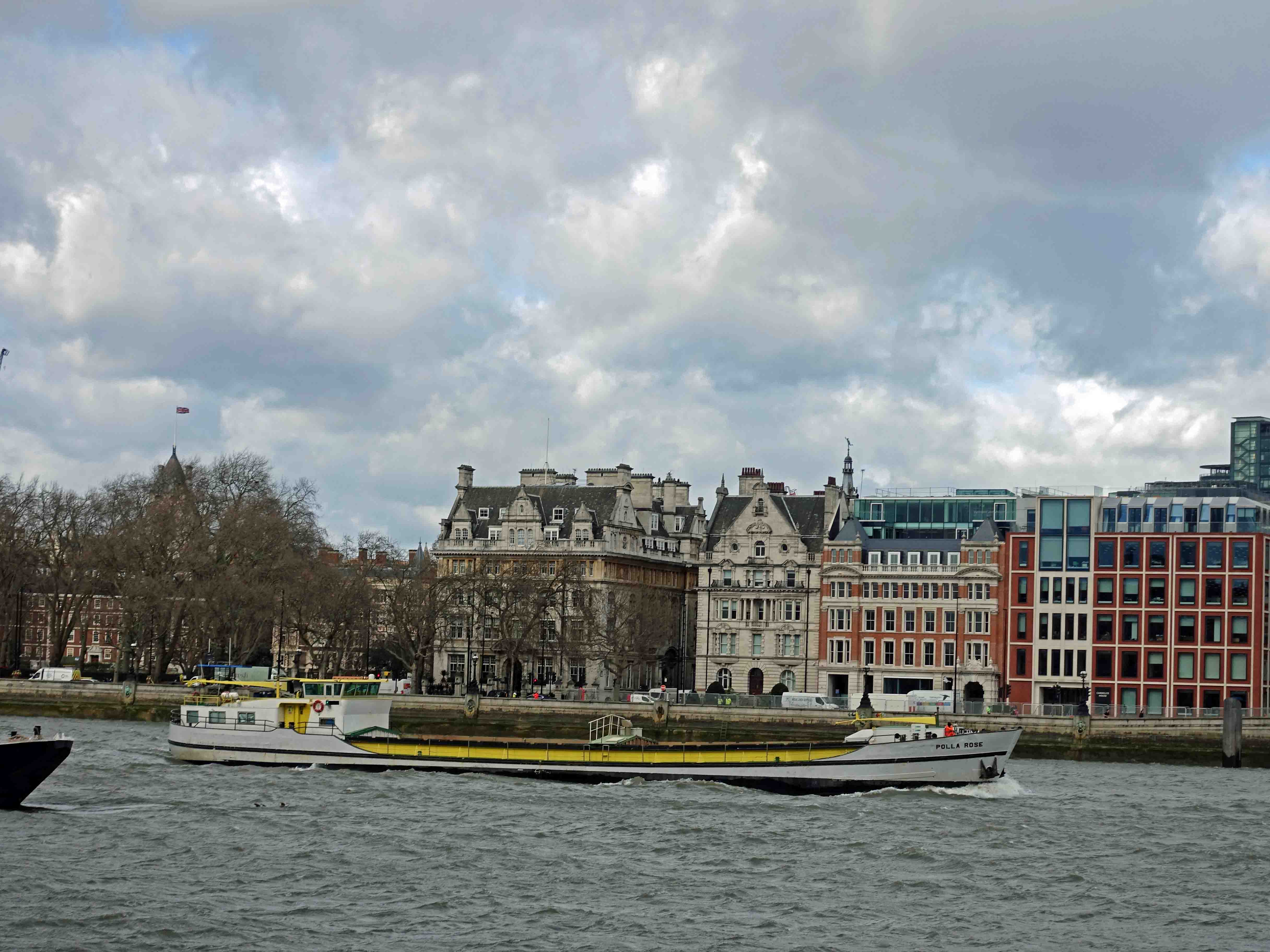 River traffic on the River Thames is on the increase | Lightwater