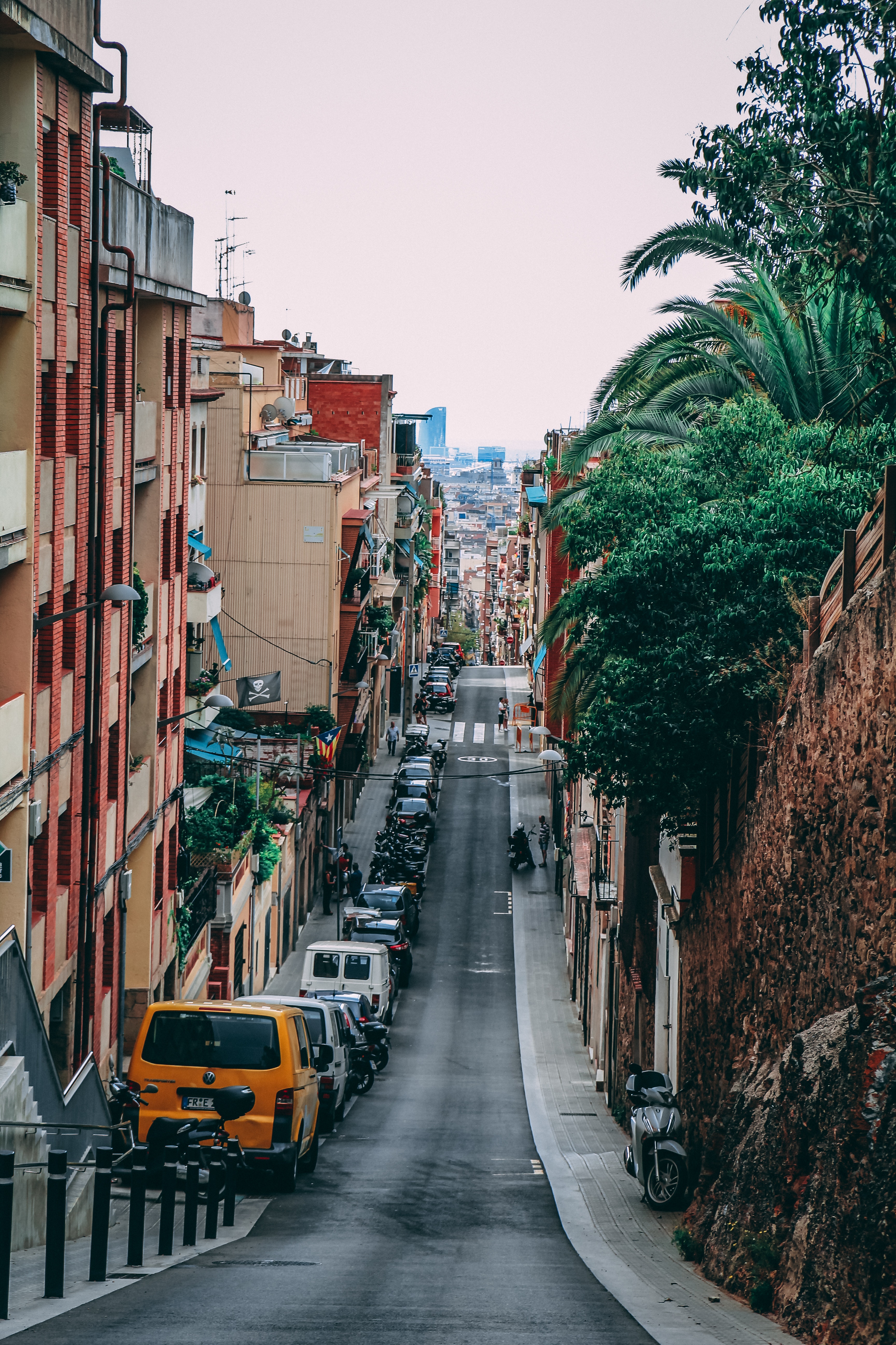 Road Between Buildings, Architecture, Barcelona, Buildings, Cars, HQ Photo