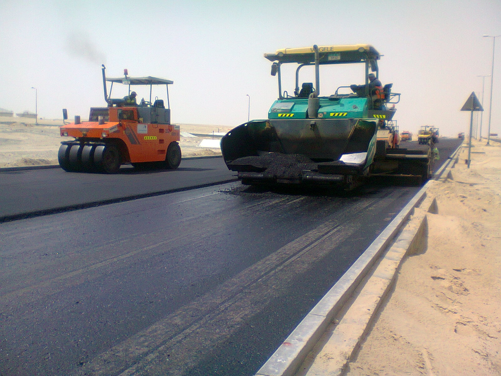 File:Road construction in progress.jpg - Wikimedia Commons