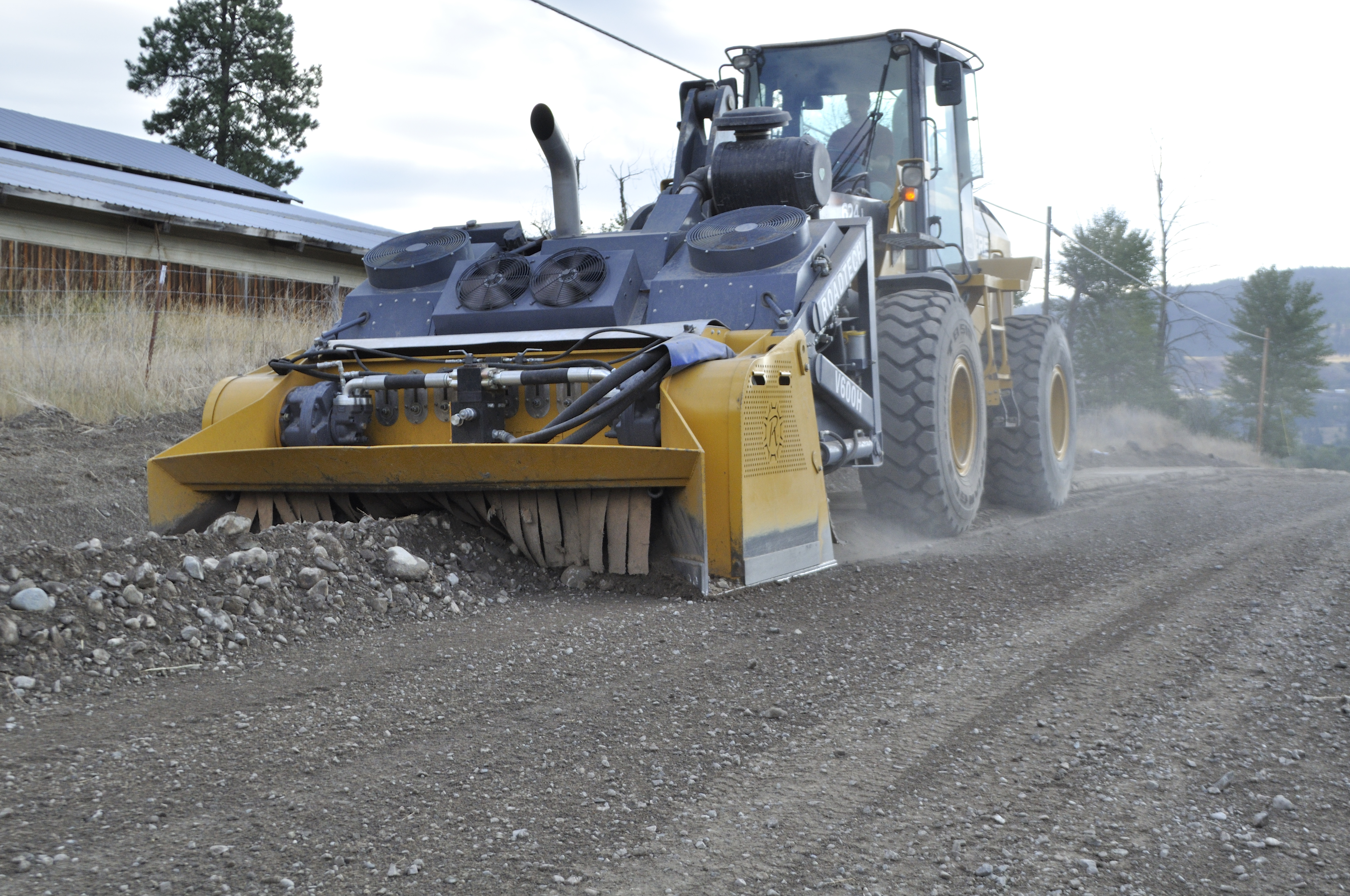Vanway linear crushers help county and road builder improve gravel ...